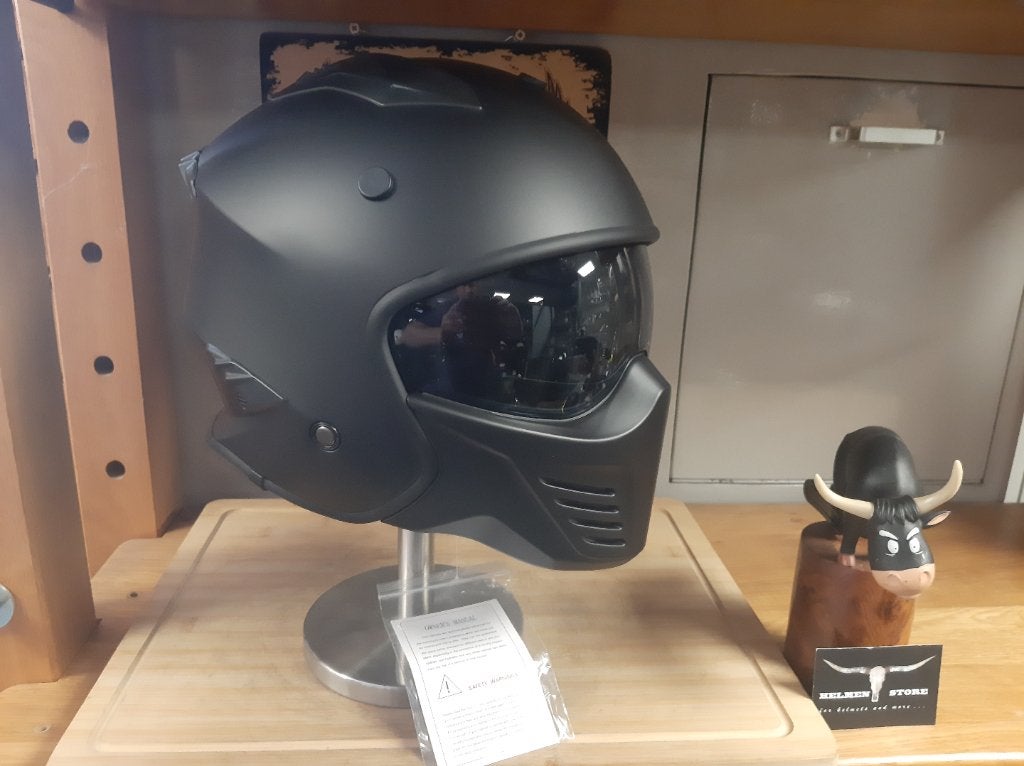 vito bruzano helm XS mondstuk sluit niet goed !, XS, Pascalstraat 6 1704 RD Heerhugowaard, Systeemhelm, Ophalen of Verzenden