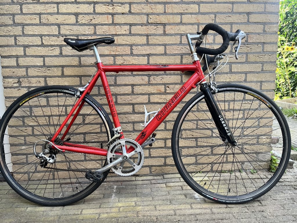 Cornello racefiets - Rood, 28 inch, 10-15 versnellingen, 28 inch, Gebruikt, 10 tot 15 versnellingen, Aluminium