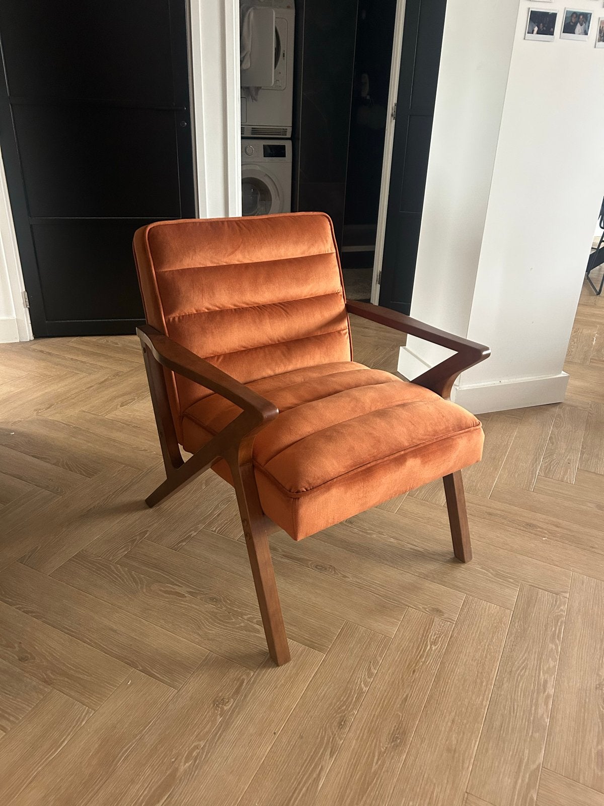 Scandinavische fauteuil van Sweeek - Oranje velours, 75 tot 100 cm, Ophalen of Verzenden, Zo goed als nieuw, 50 tot 75 cm