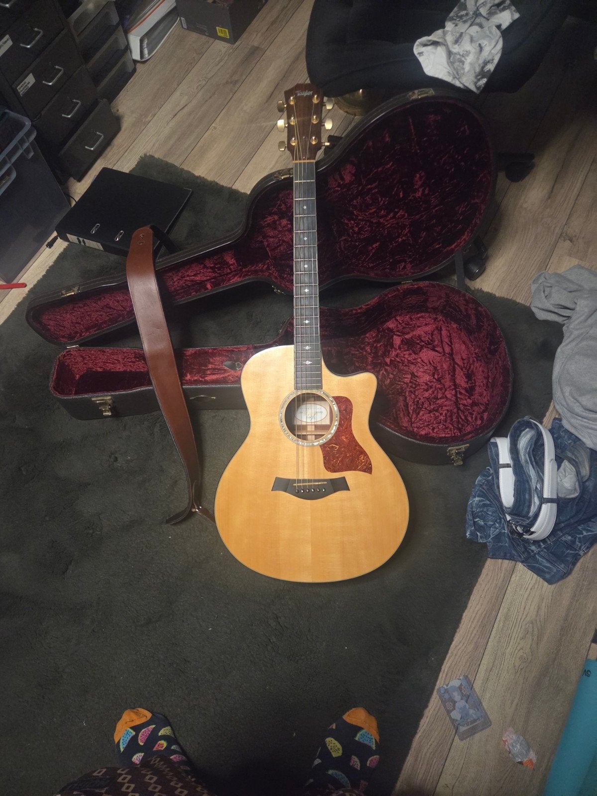 Taylor 516ce Westerngitaar met koffer en element, Muziek en Instrumenten, Snaarinstrumenten | Gitaren | Akoestisch, Ophalen of Verzenden