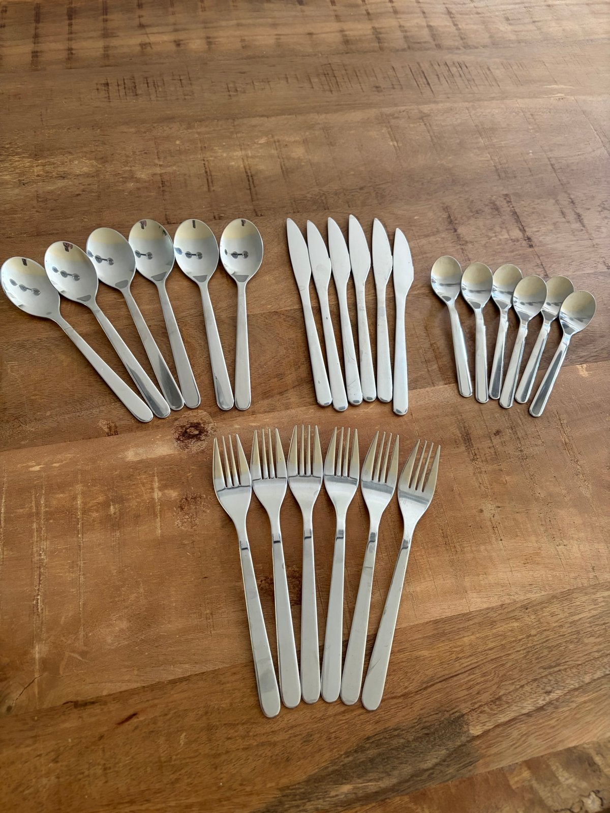 Bestekset IKEA - 6 messen, 6 vorken, 6 lepels en 6 theelepel, Bestekset, Ophalen of Verzenden, Rvs of Chroom, Eetvork