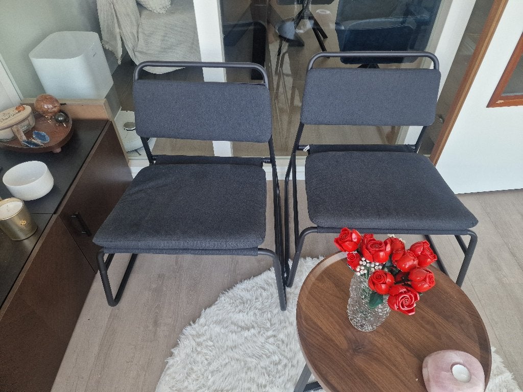 Chill stoelen, Ophalen, Twee, Zwart, Zo goed als nieuw