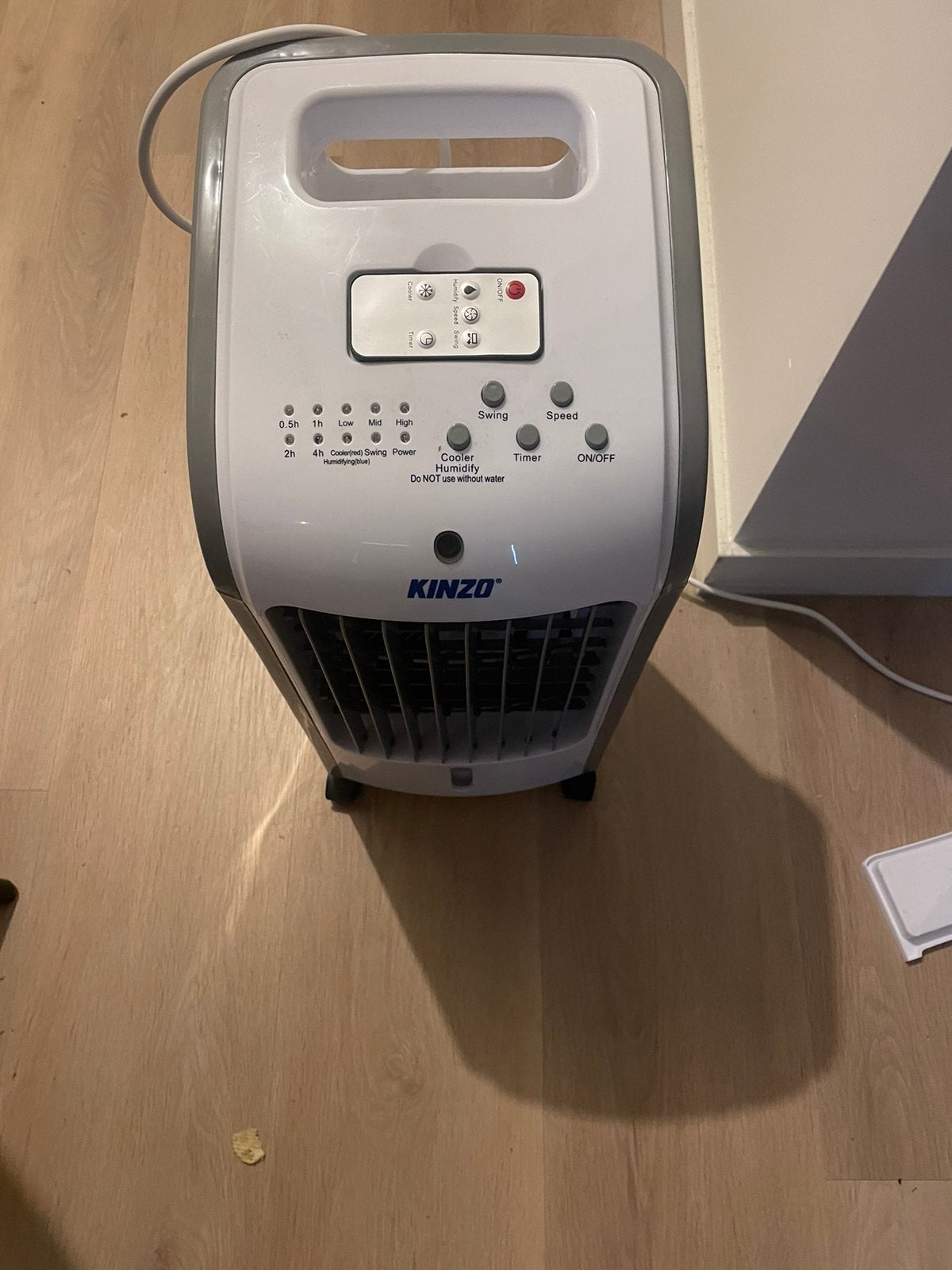 Kinzo Aircooler / Luchtkoeler met afstandsbediening, Ophalen, Minder dan 60 m³, 3 snelheden of meer, Zo goed als nieuw