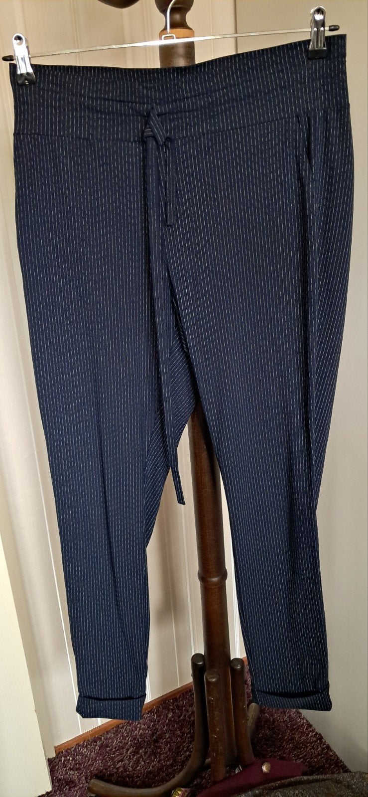 Studio Anneloes travelstof broek donkerblauw krijtstreep M, Maat 38/40 (M), Studio Anneloes, Blauw, Onbekend