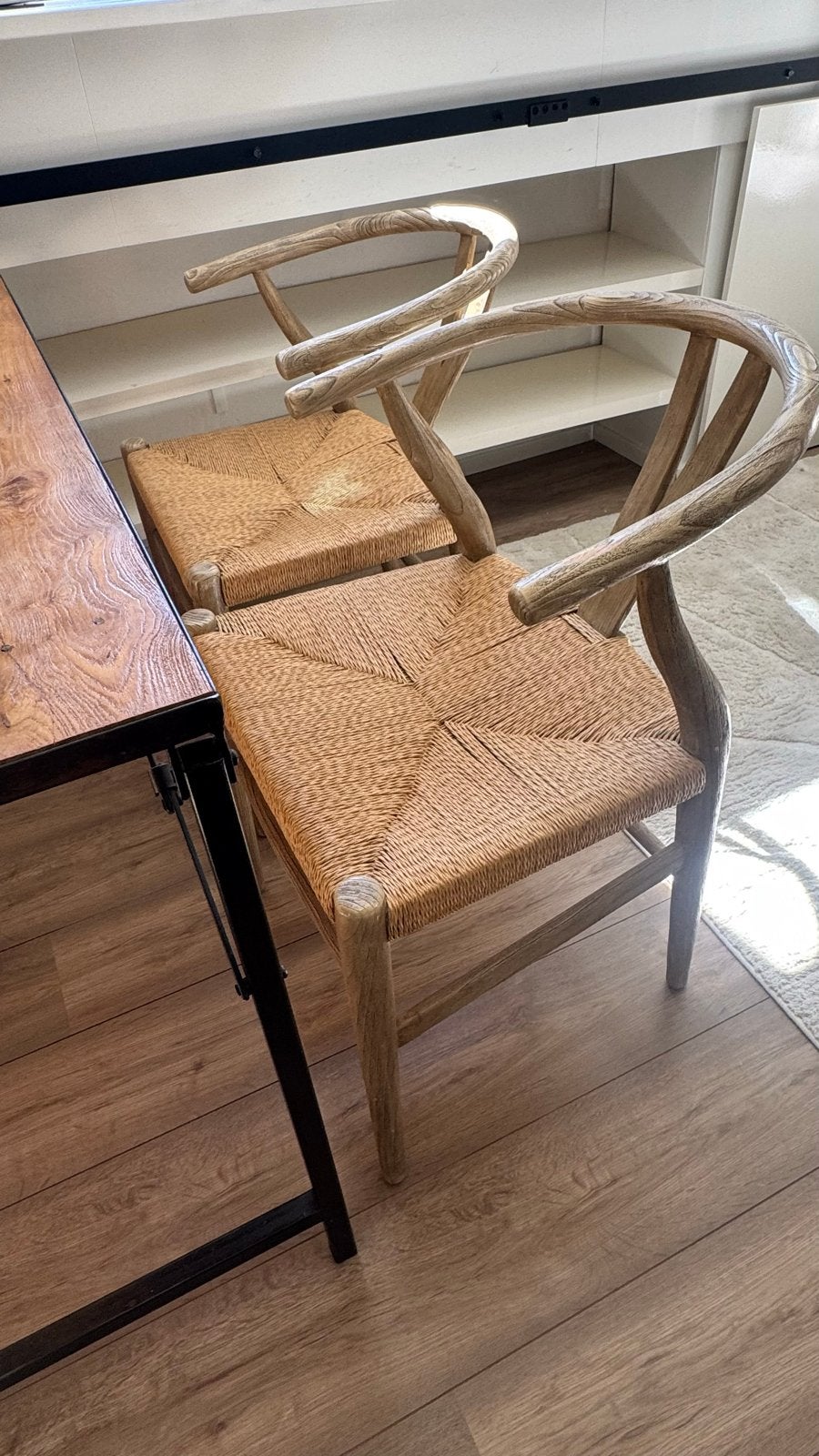 Westwing beige wishbone stoelen (set van 4), Ophalen, Gebruikt, Overige kleuren, Vier