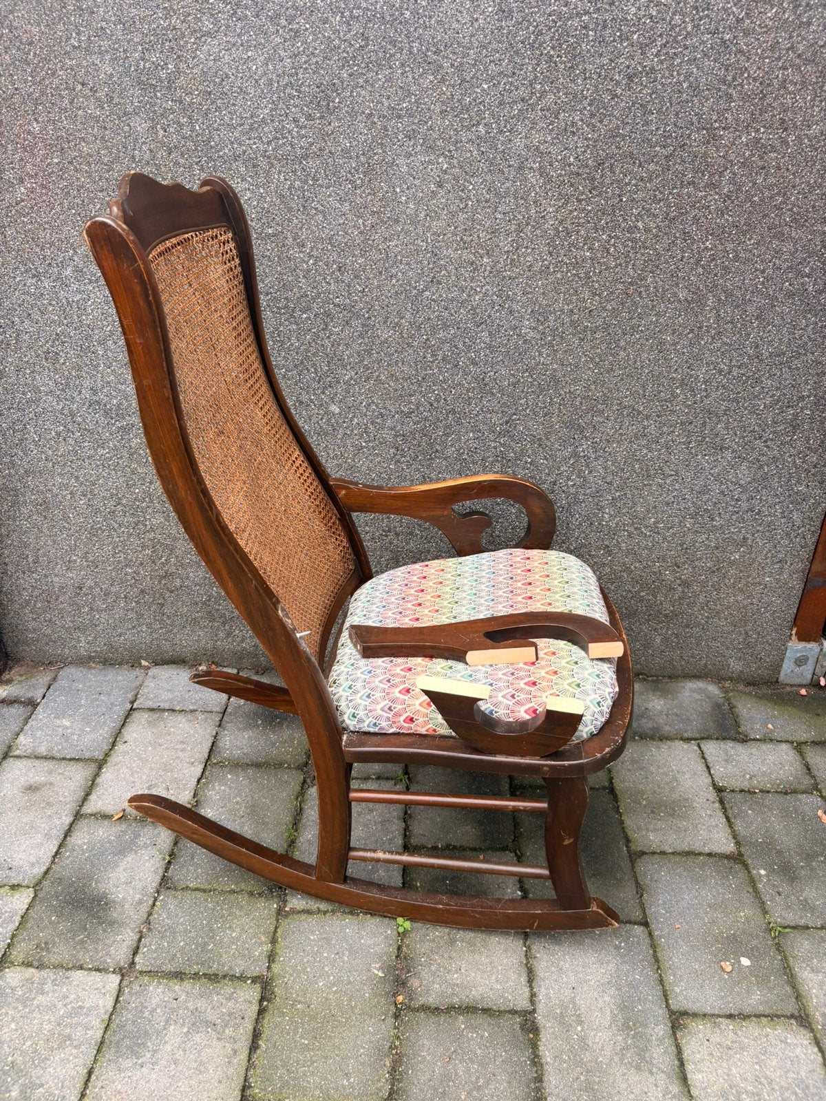 Schommelstoel, Ophalen, Zo goed als nieuw, Stoel(en)