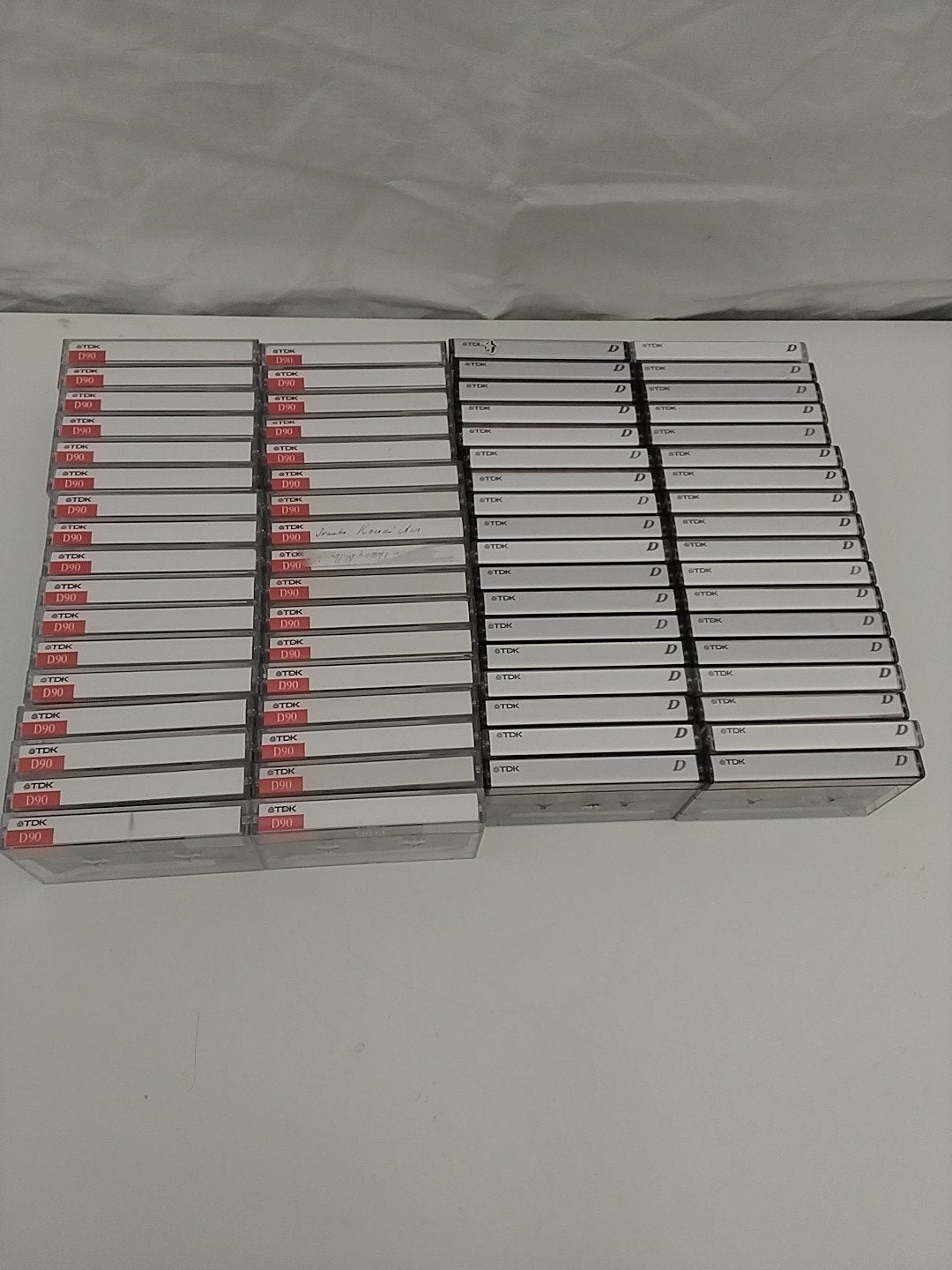 70 TDK D90 Cassettebandjes - Gebruikt, Gebruikt, Ophalen of Verzenden, Voorbespeeld, Met bewaardoos, rek of koffer