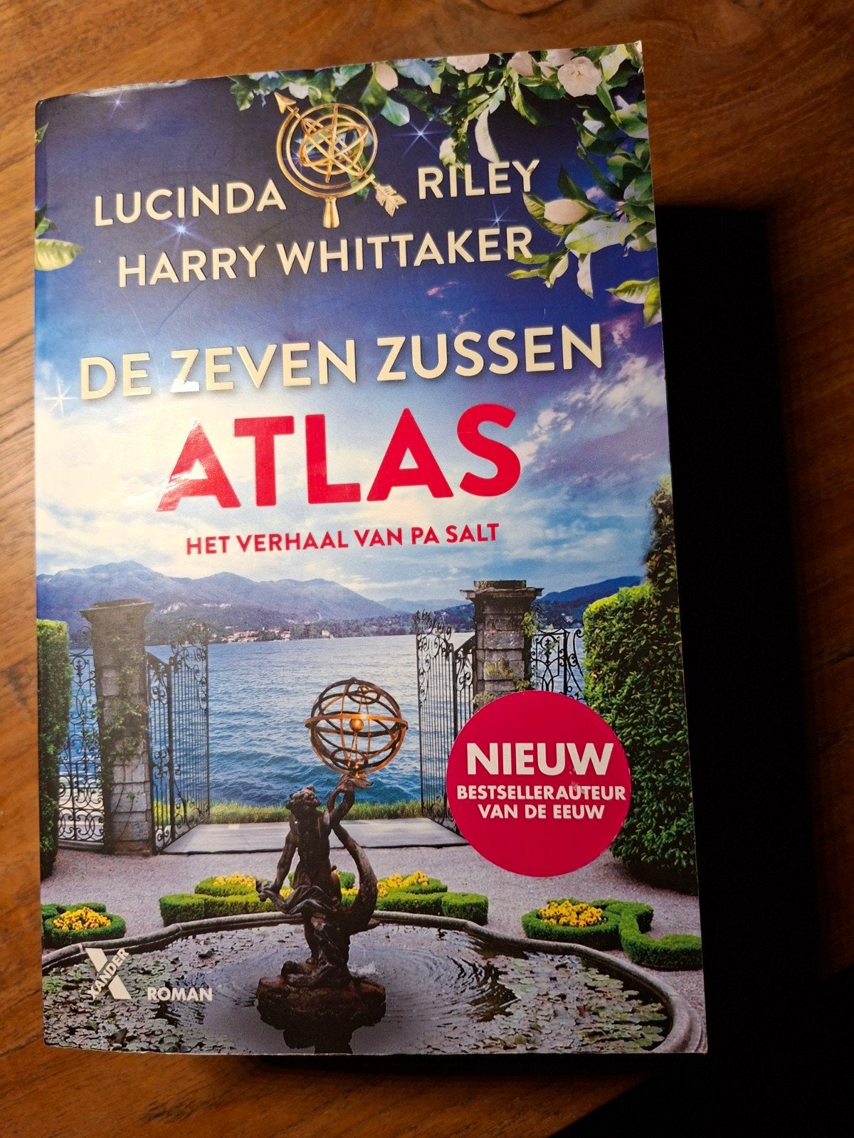 De Zeven Zussen - Atlas: Het verhaal van Pa Salt, Boeken, Romans, Ophalen, Nieuw, Lucinda Riley, Harry Whittaker, Nederland