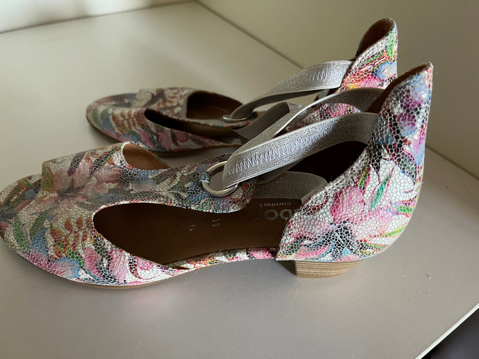 Gabor damessandaal, maat 6 (38,5), Ophalen, Overige kleuren, Nieuw, Sandalen of Muiltjes