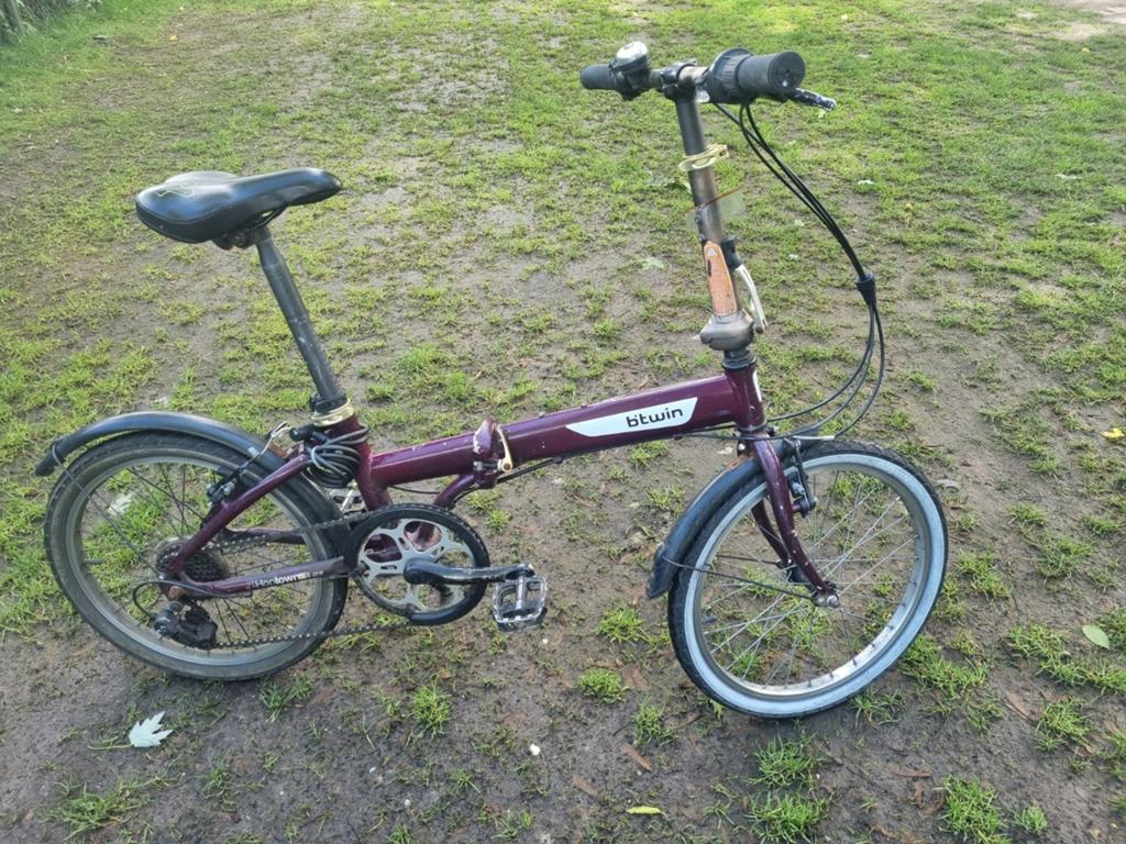 Btwin vouwfiets - Goede conditie, rijdt prima, Fietsen en Brommers, Fietsen | Vouwfietsen, 20 inch of meer, Gebruikt, Velgrem
