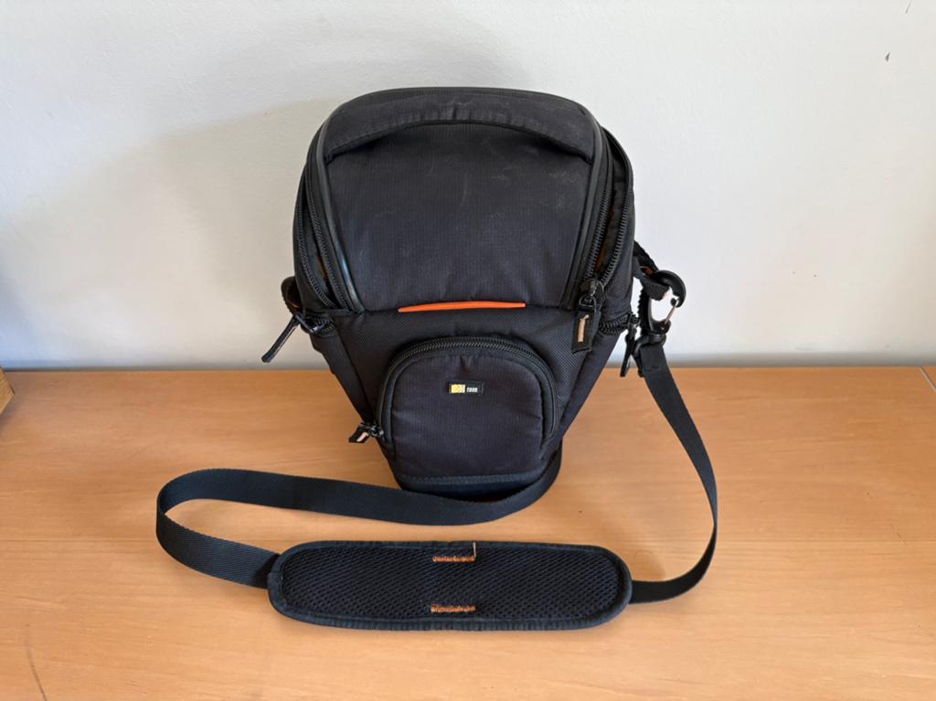 Robuste Case Logic cameratas voor (D)SLR, Ophalen of Verzenden, Zo goed als nieuw, Schoudertas, Overige merken