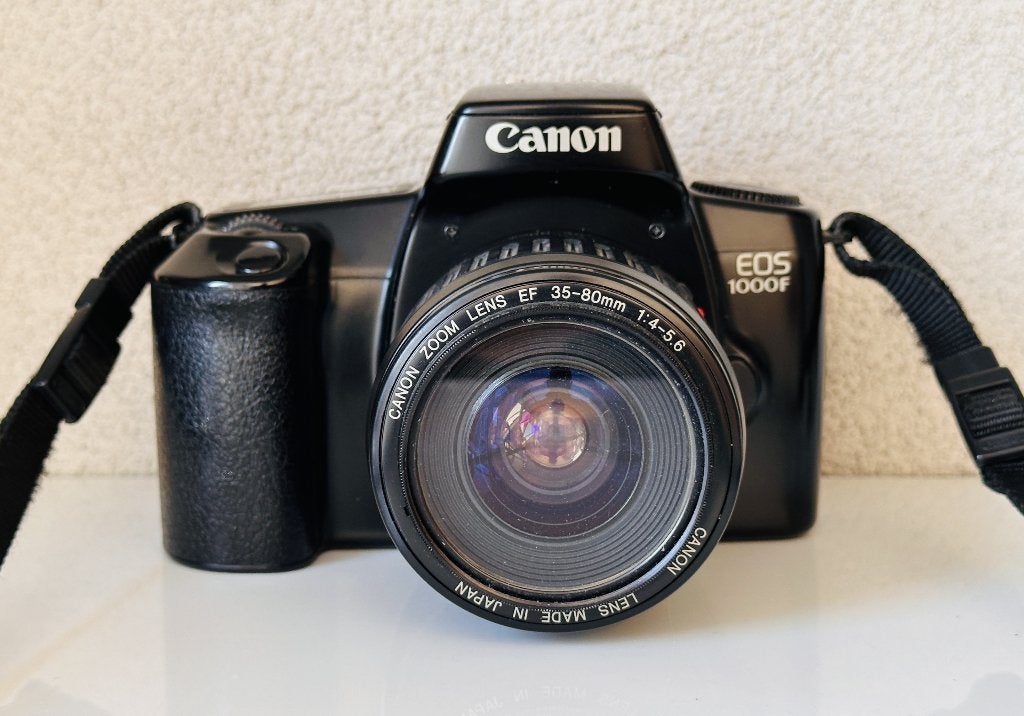 Mooie Canon EOS 1000F camera, Audio, Tv en Foto, Fotocamera's Analoog, Ophalen of Verzenden, Zo goed als nieuw, Spiegelreflex
