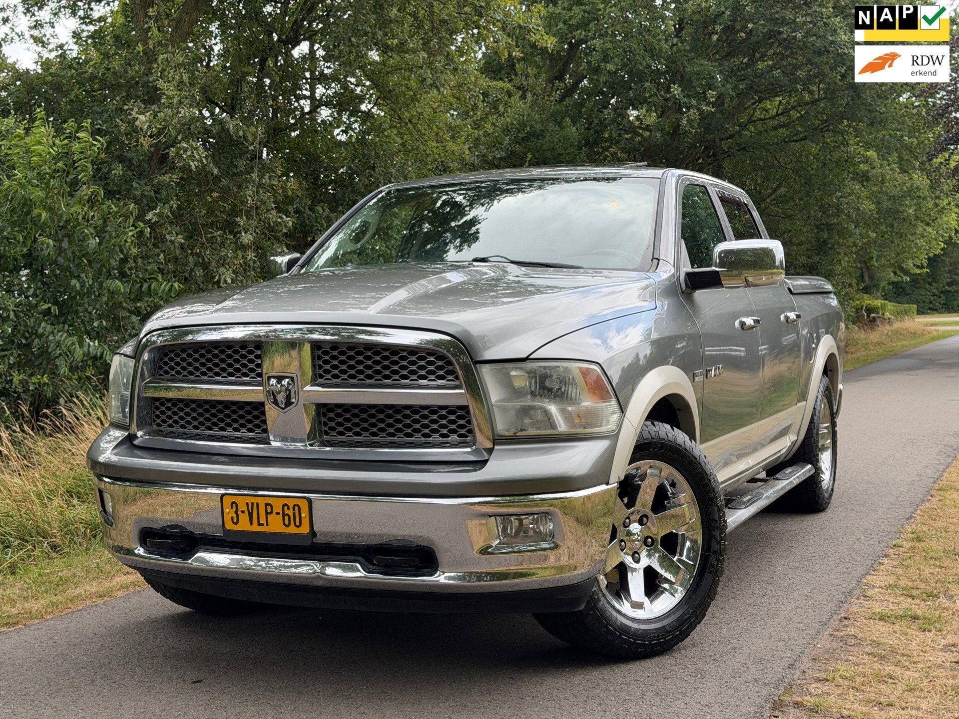 Dodge Ram 1500 5.7 V8 Crew Cab 5'7 | LARAMIE + Schuif/kantel, Euro 5, Achterwielaandrijving, Gebruikt, 5654 cc
