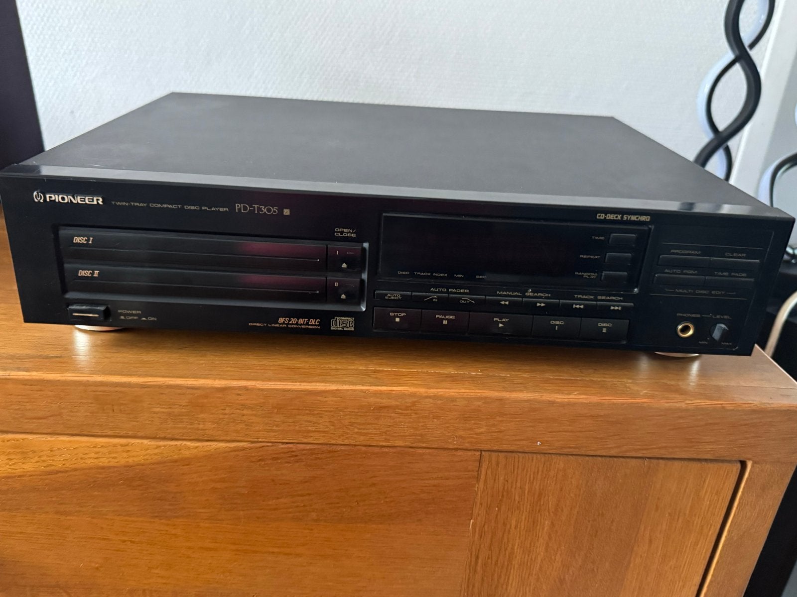 Pioneer PD-T305 CD-speler - leest geen CD's meer, Audio, Tv en Foto, Cd-spelers, Ophalen of Verzenden, Niet werkend, Pioneer, Wisselaar