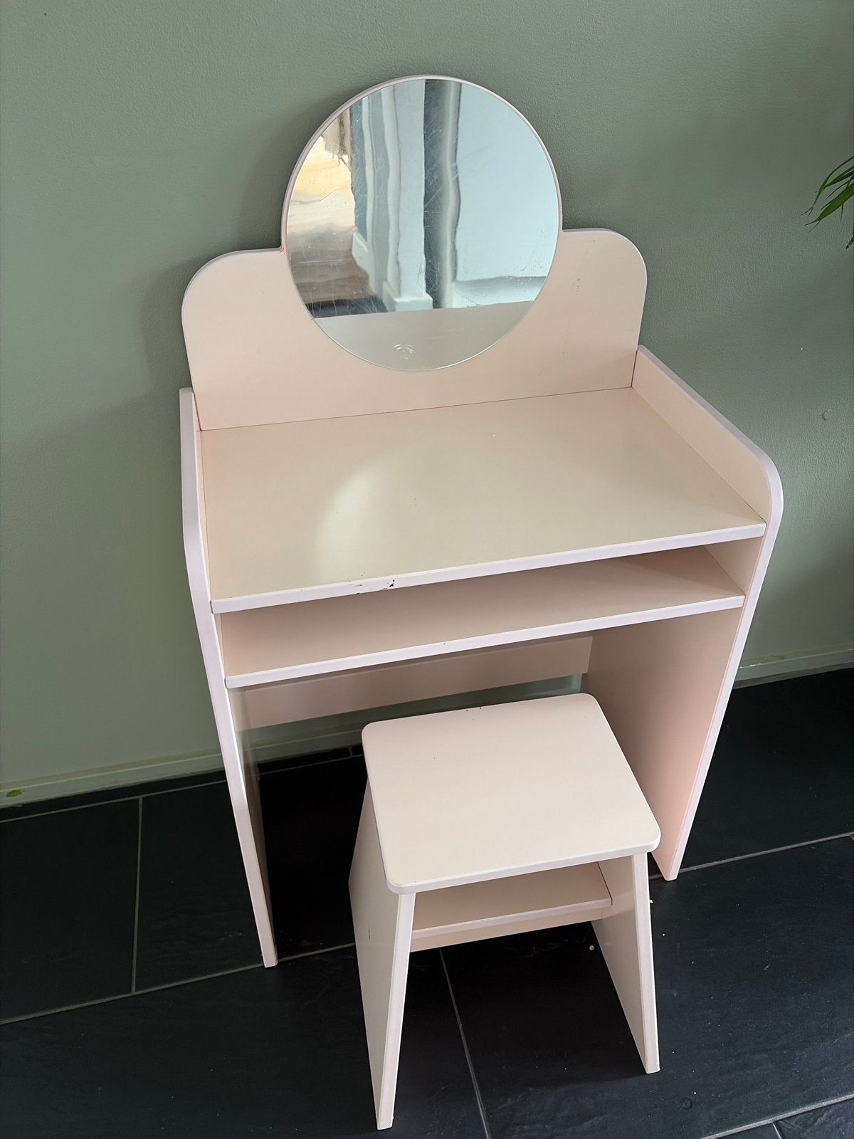 Kaptafel met krukje voor kinderen - Petite Amélie, Ophalen, Gebruikt, Tafel(s) en Stoel(en)