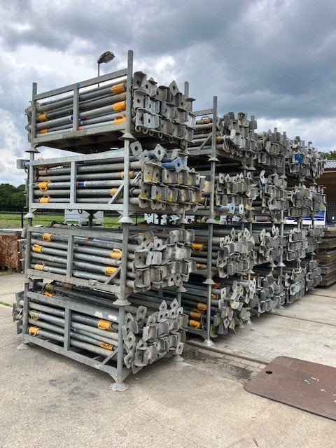 Stempels / schroefstempels / stutten / constructiles BM300, Ophalen, Gebruikt, Overige typen, Info@vnhnuland.nl