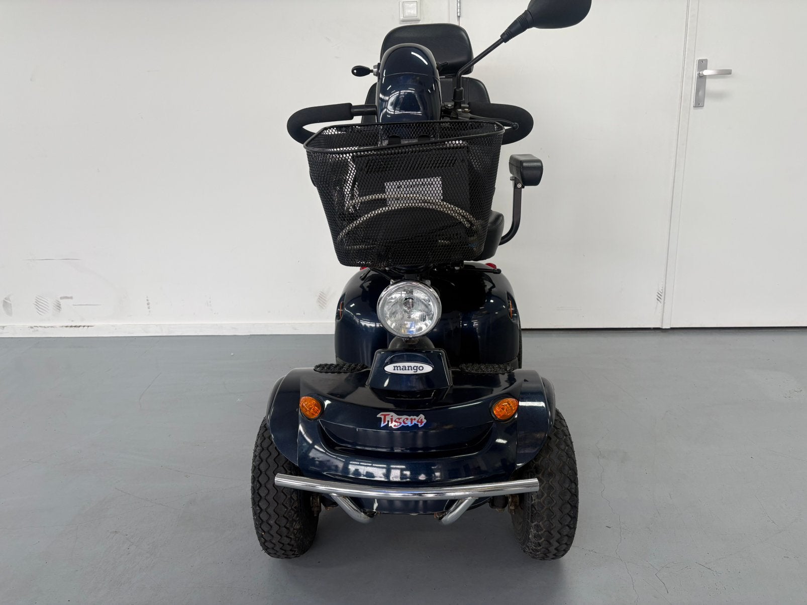Scootmobiel Mango Tiger | nette staat | Garantie, 10 km/u of minder, Ophalen of Verzenden, Zo goed als nieuw, Mango