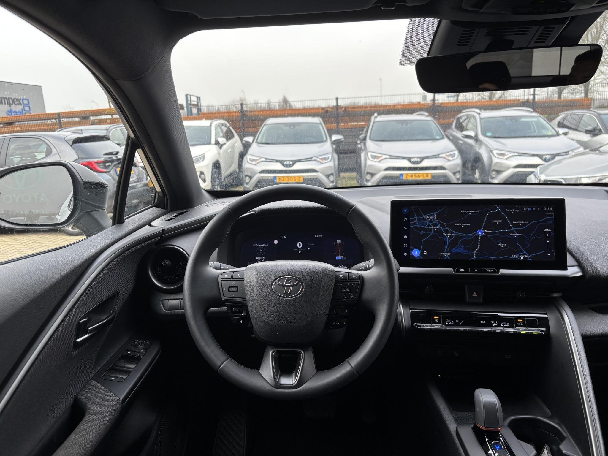 Toyota C-HR 1.8 Hybrid 140 First Edition | Zwart dak | Elek., Auto's, Toyota, Stof, Euro 6, 4 cilinders, Wit