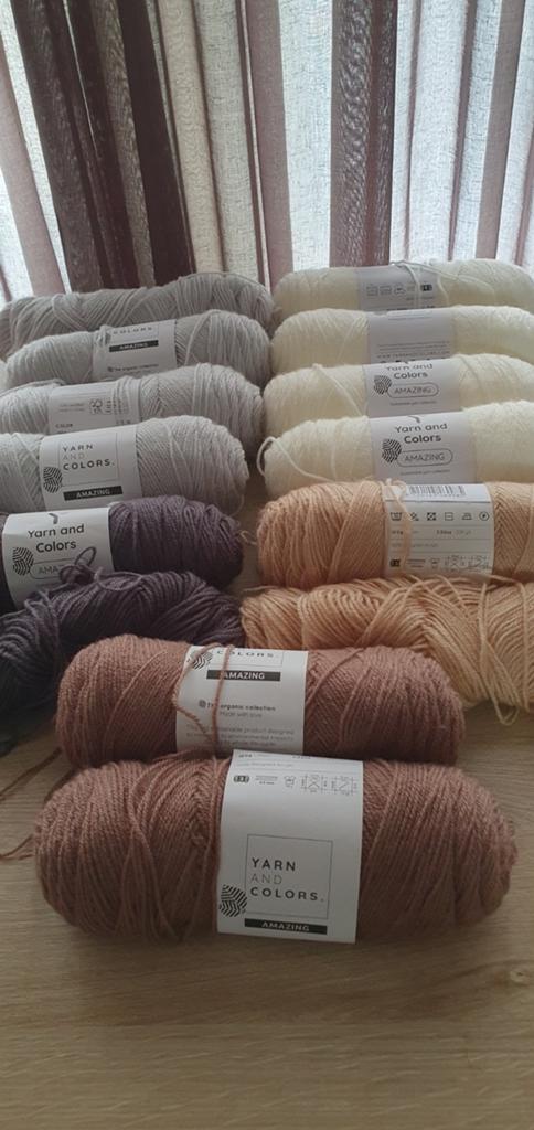 Brei / haakgaren Yarn and colors Amazing, Hobby en Vrije tijd, Ophalen of Verzenden, Nieuw, Breien of Haken, Wol of Garen