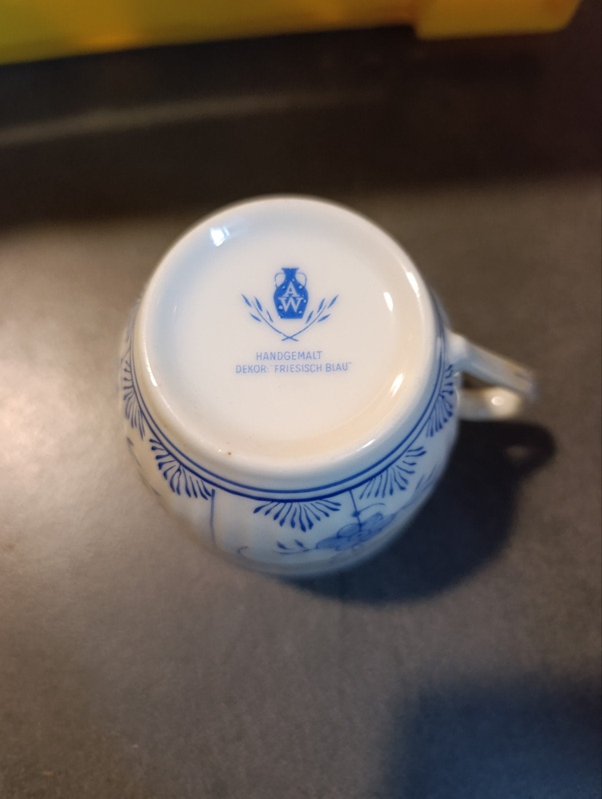 Friesisch Blau servies - kopjes en schotels, Ophalen of Verzenden