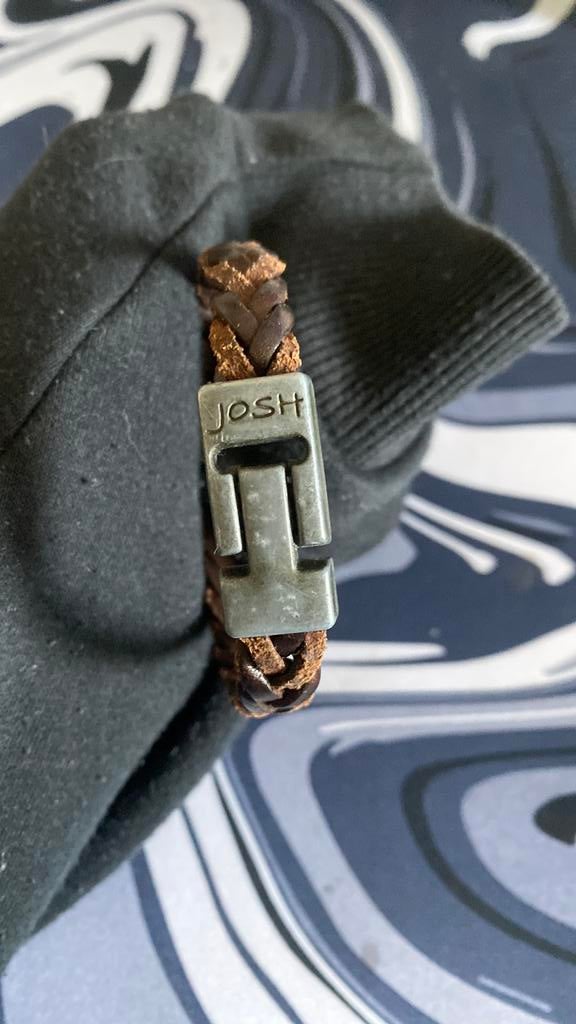 Josh armband, Ophalen of Verzenden, Zo goed als nieuw, 17 tot 18, Dame