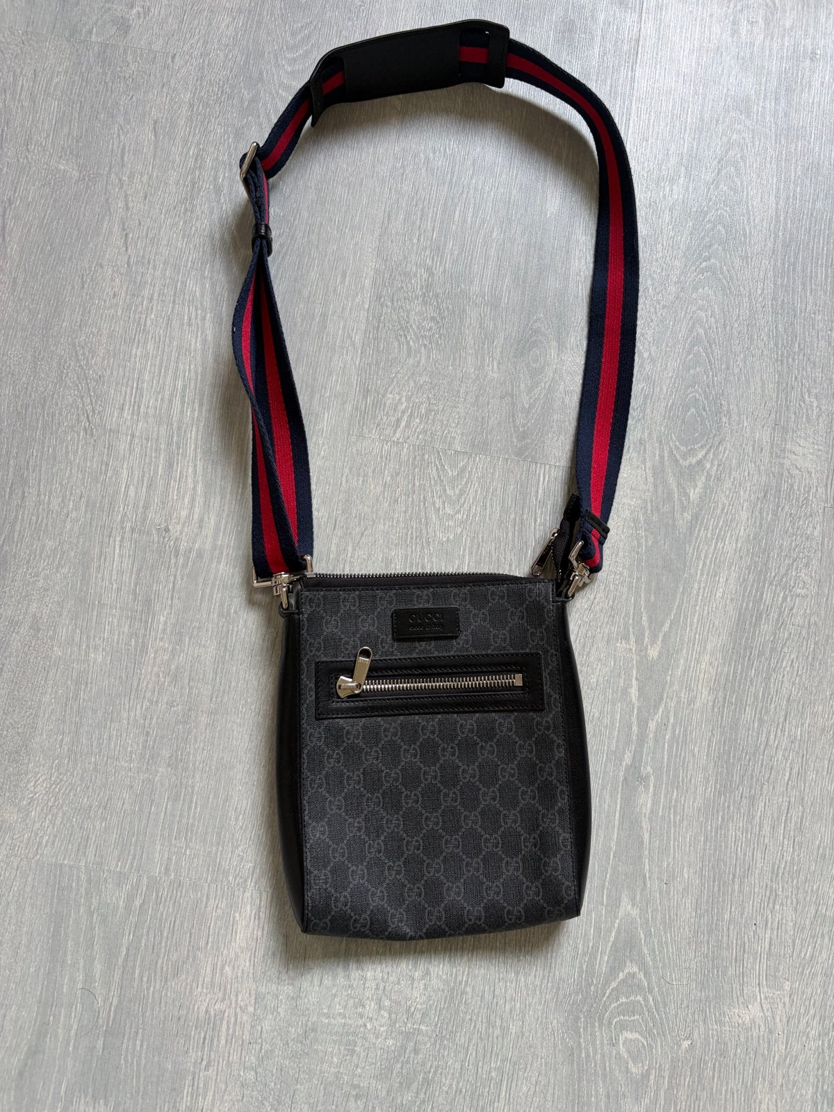 Gucci Messenger Bag - Kleine variant, Zo goed als nieuw, Ophalen of Verzenden, Zo goed als nieuw, Zwart, Schoudertasje