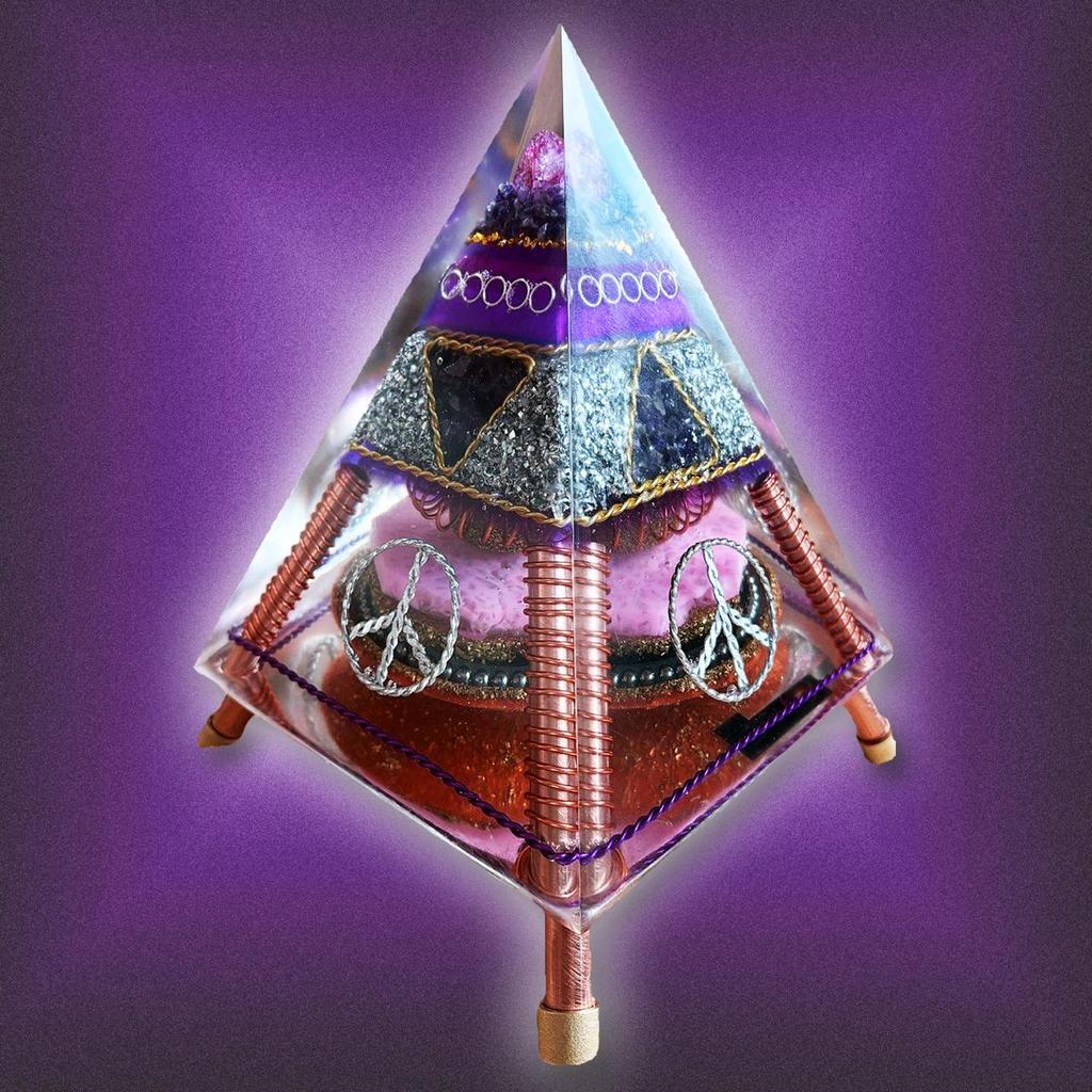 Mega-grote piramide “Inner Peace”, Hobby en Vrije tijd, Knutselen, Nieuw, Ophalen