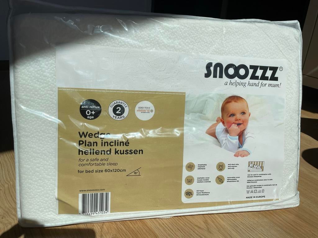 Snoozz hellend kussen, Ophalen of Verzenden, Zo goed als nieuw