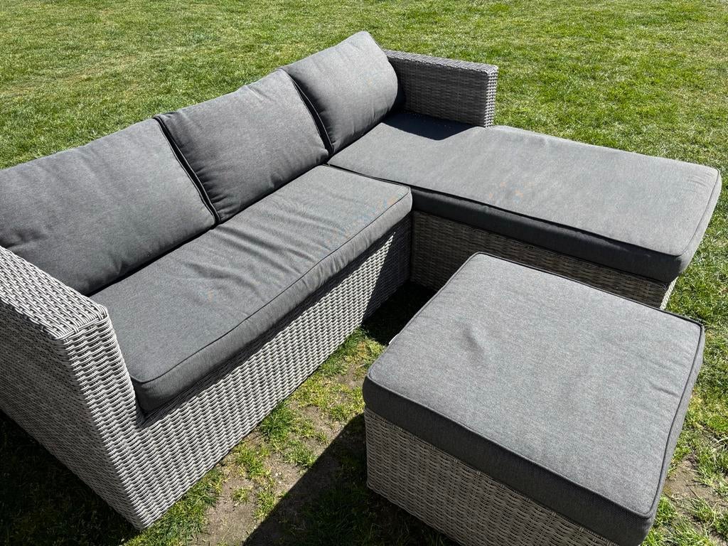 Intratuin Wicker Loungeset met Hocker - Grijs, Ophalen, 3 zitplaatsen, Zo goed als nieuw, Loungeset