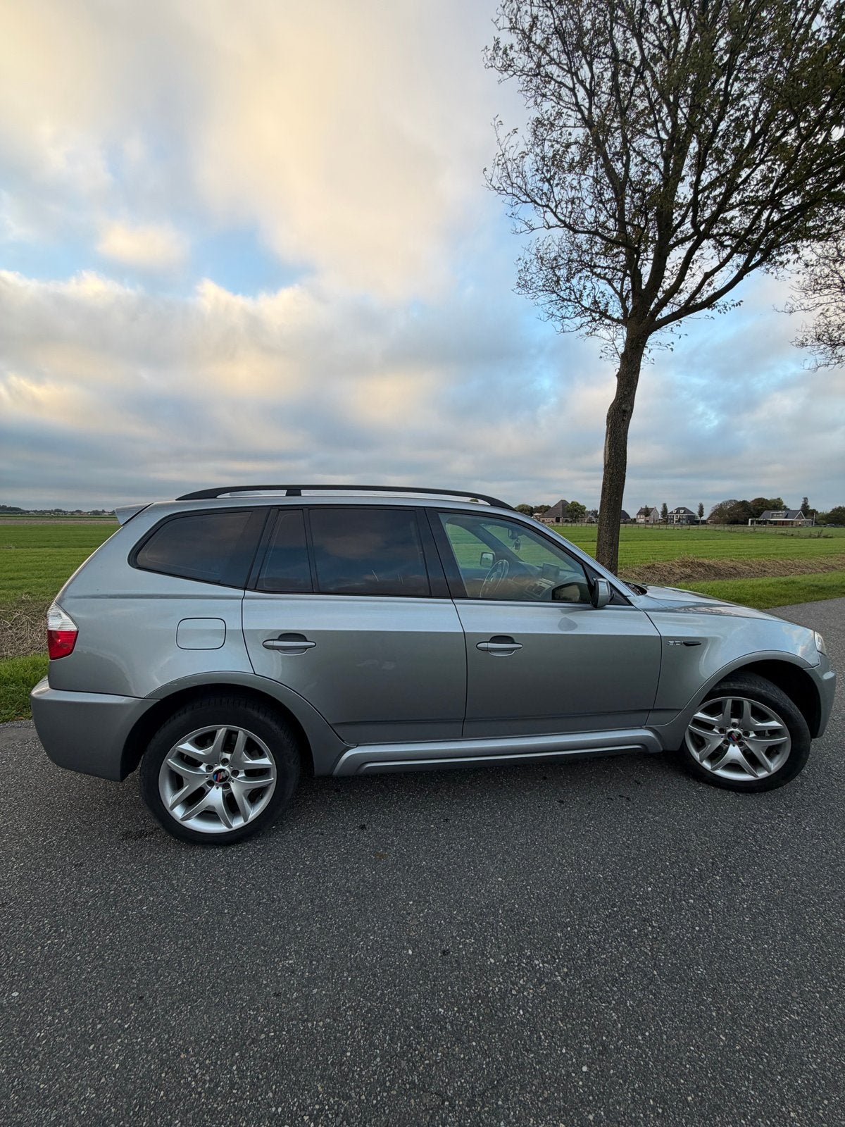 Foto 4 van Bmw X3 3.0i high exclusive M uitvoering, pano-dak, leder