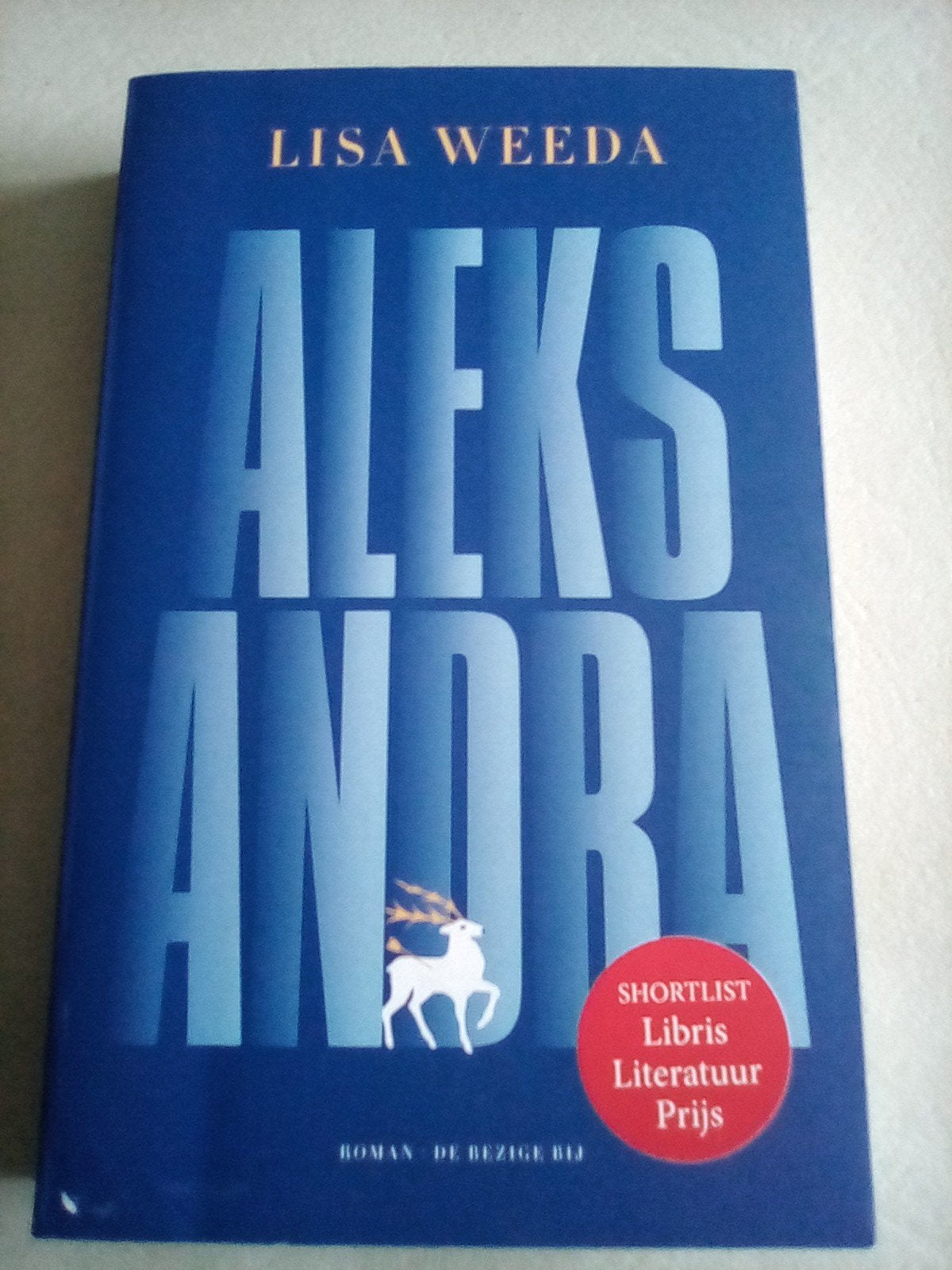 Aleksandra - Lisa Weeda, Ophalen of Verzenden, Zo goed als nieuw