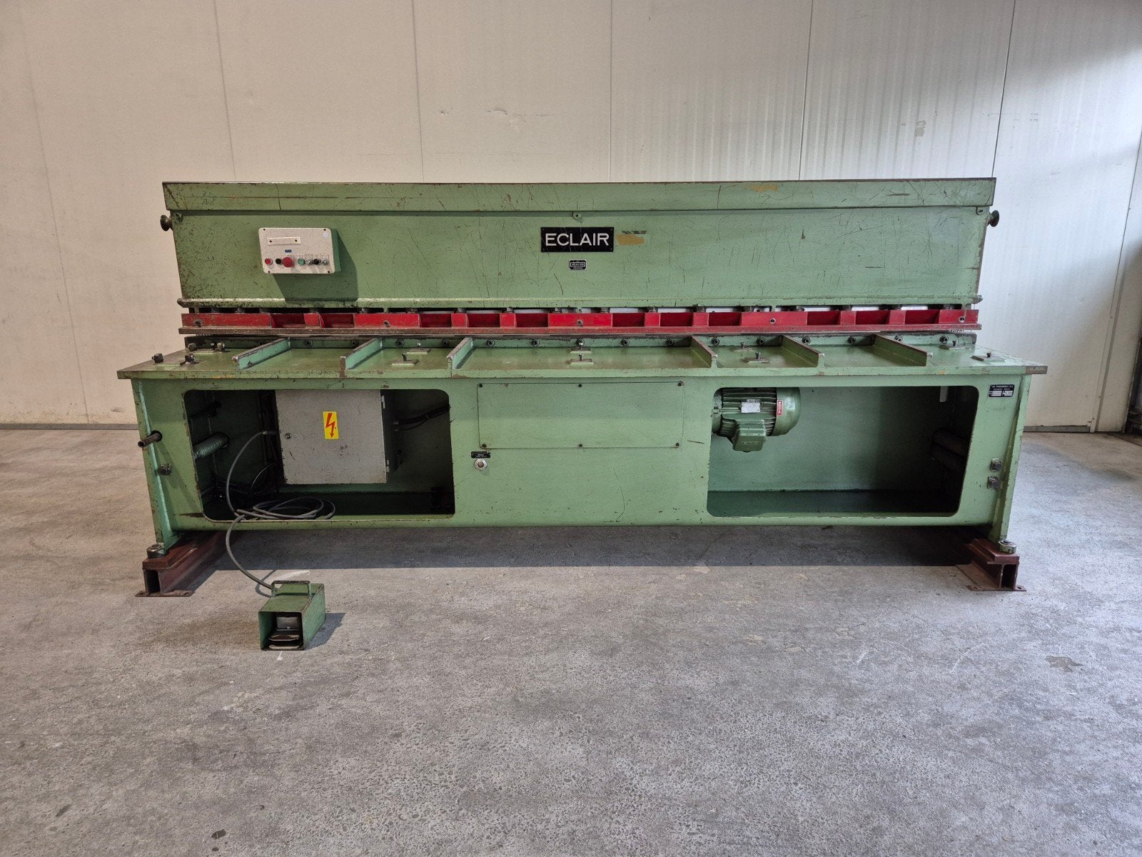 ECLAIR ASS 3050x3,5mm Plaatschaar met Elektrische aanslag!, Ophalen of Verzenden, Eclair, Info@bolkmachinehandel.nl, Zwitserland