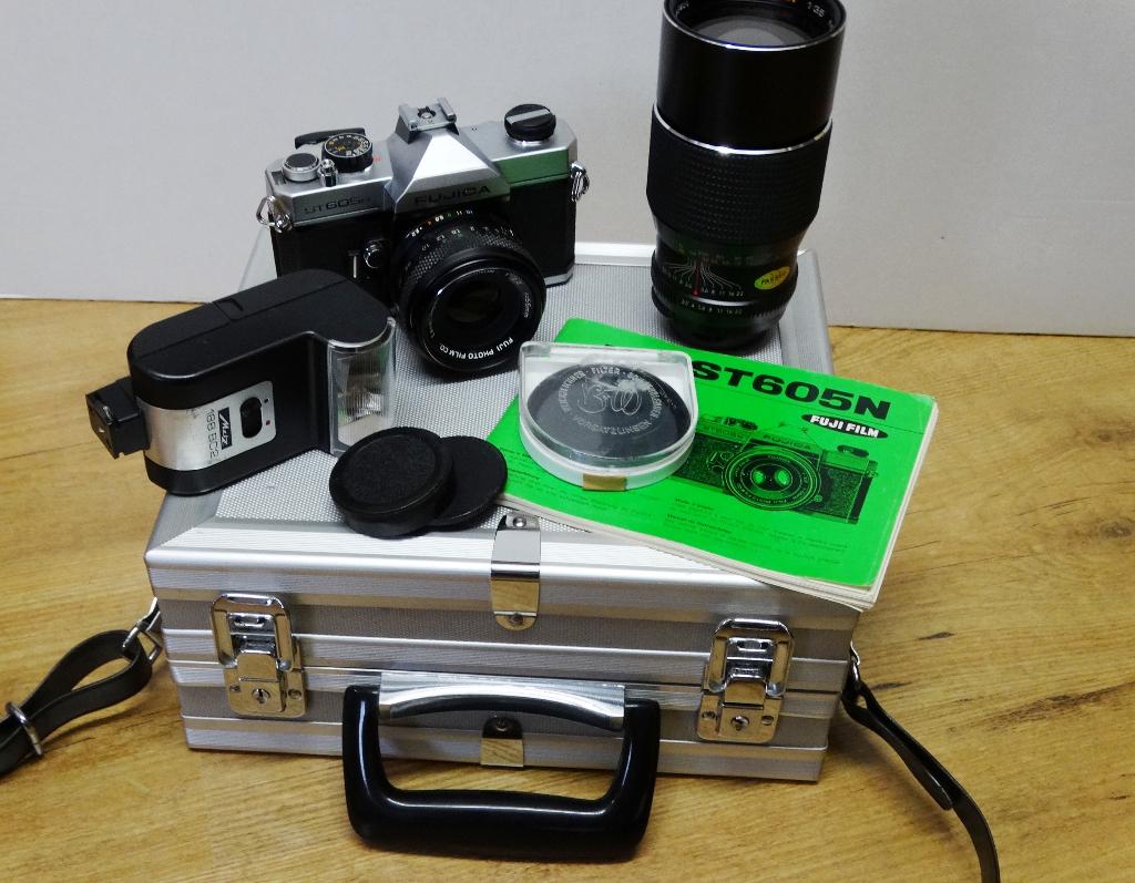 Fujica ST605N vintage analoge spiegelreflex camera + lenzen, Ophalen of Verzenden, Gebruikt, Spiegelreflex, Fuji