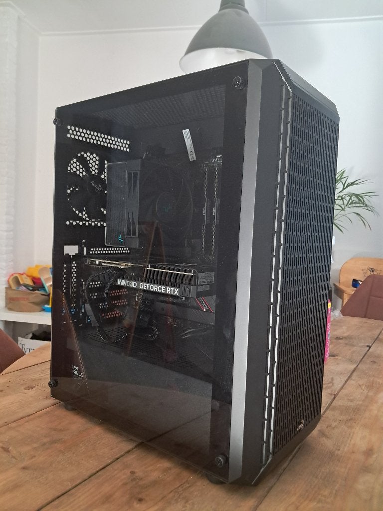 Game pc rtx 5070, Computers en Software, Desktop Pc's, Zo goed als nieuw, 4 Ghz of meer, 32 GB, Met videokaart, Gaming, Ophalen