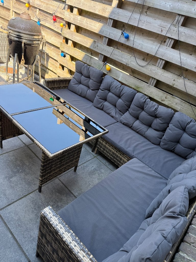 Loungeset 6 personen, Ophalen, Rotan, 6 zitplaatsen, Zo goed als nieuw