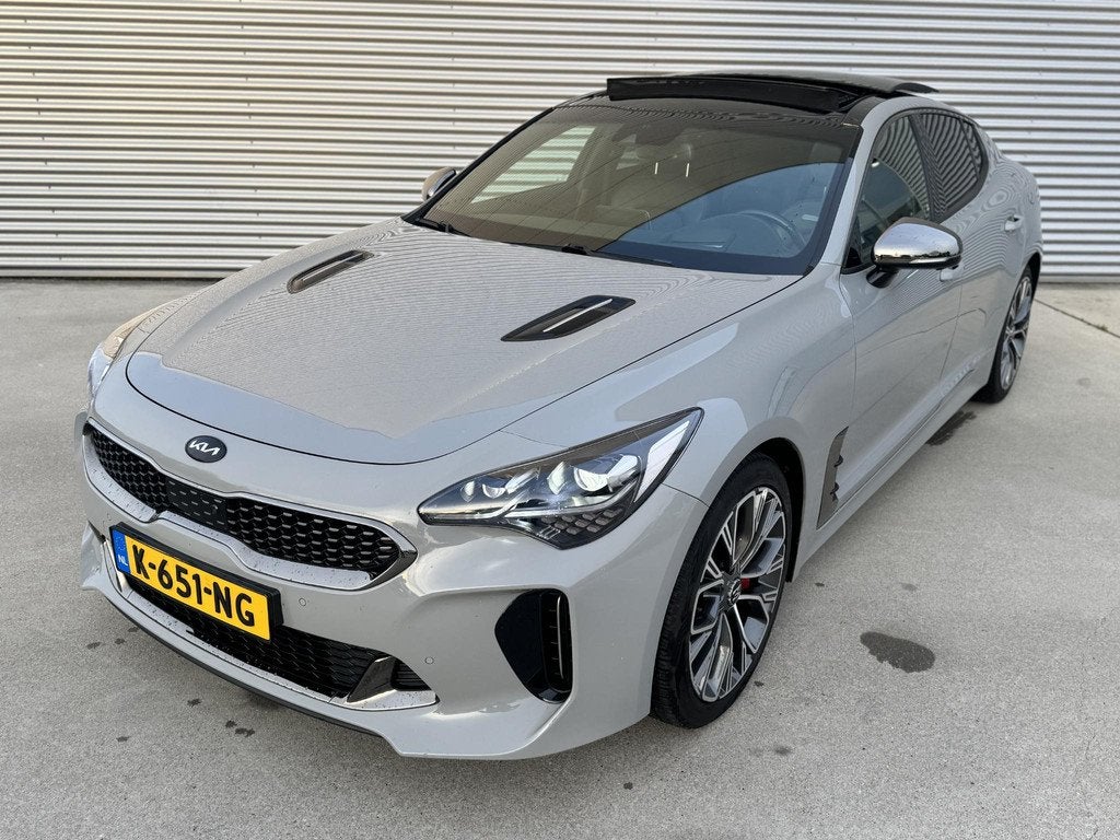 Kia Stinger 3.3 V6 T-GDI AWD GT 52450 km ! | Keurige auto !, Auto's, Kia, Gebruikt, Euro 6, 3342 cc, 1000 kg