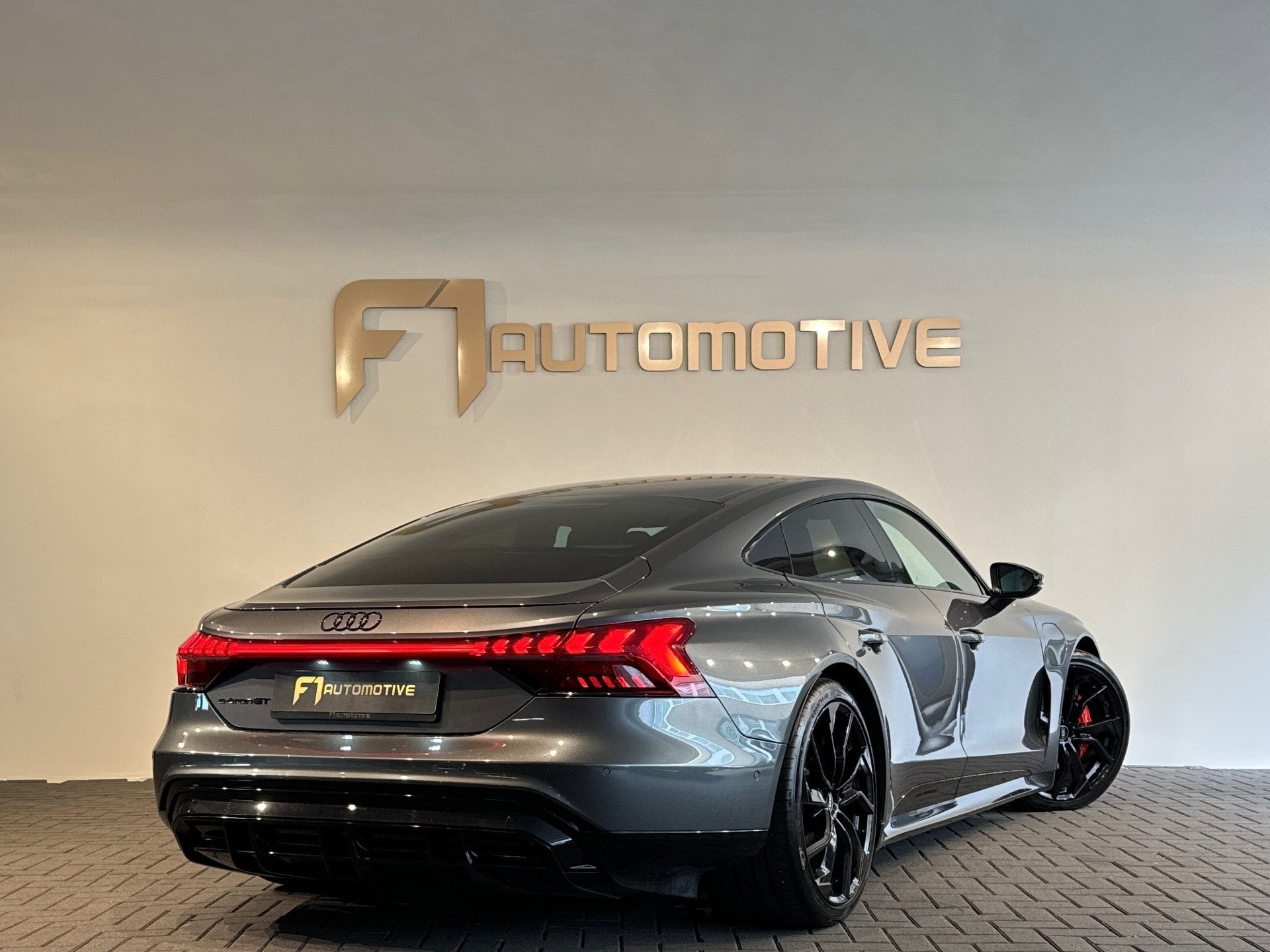 Audi E-TRON GT GT 93 kWh Pano|HuD|B&O|RS Seat|Luchtvering, Auto's, Automaat, 479 km, Gebruikt, 93 kWh