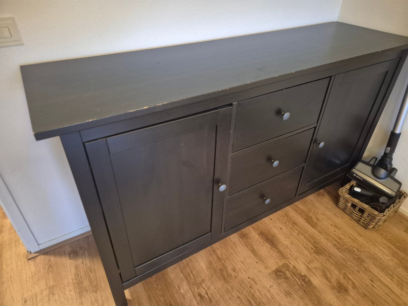 commode, Ophalen, 50 tot 75 cm, 100 tot 150 cm, Met deur(en)
