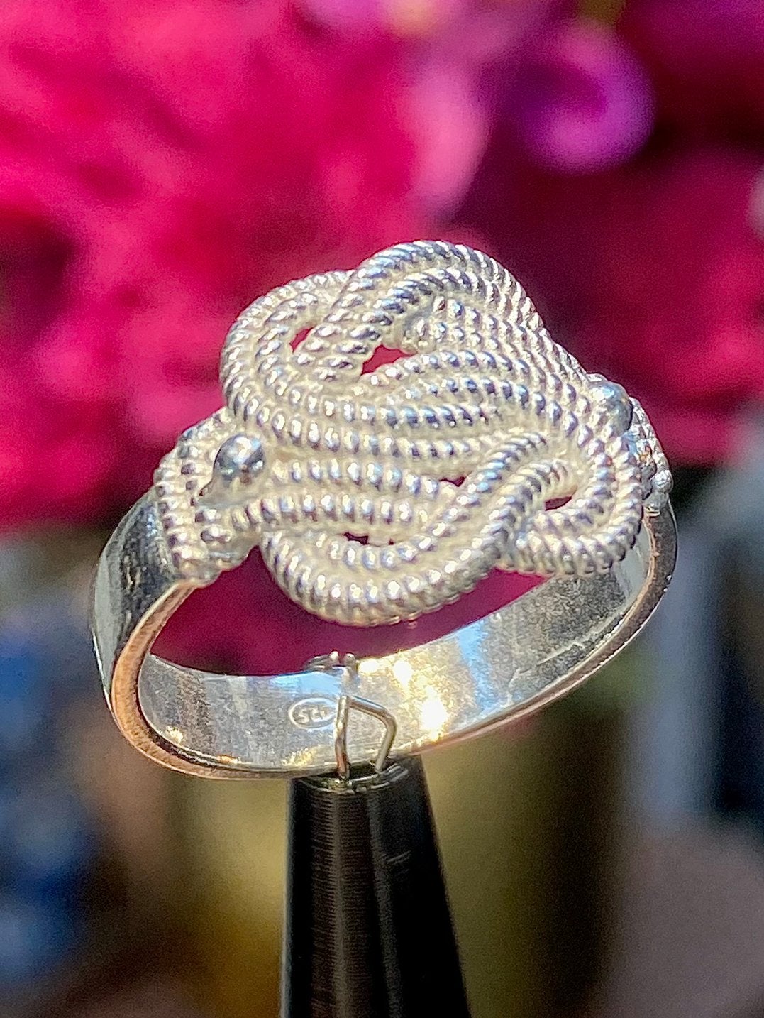925 Zilveren Mattenklopper Ring, Nieuw, Ophalen of Verzenden, 17 tot 18, Dame of Heer