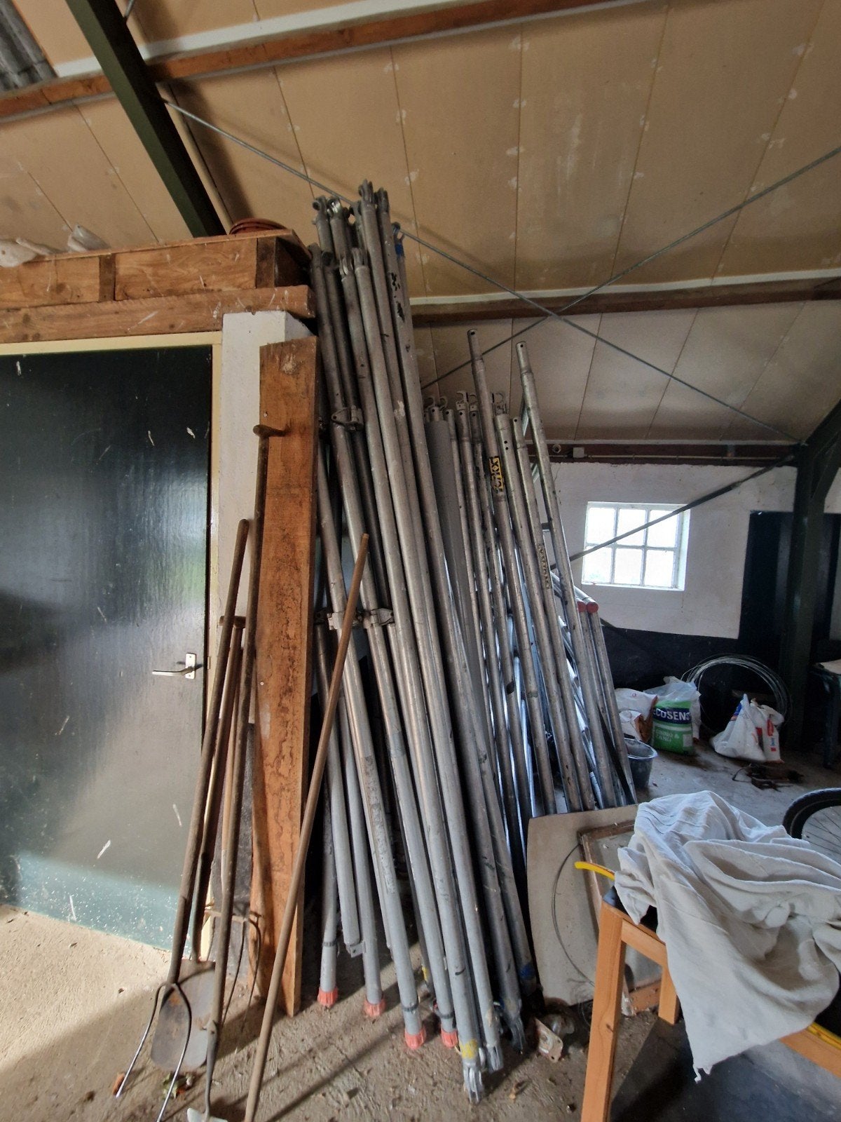 Foto 9 van 2 sets aluminium steigers 6m en 10m - Altrex en Instant Span