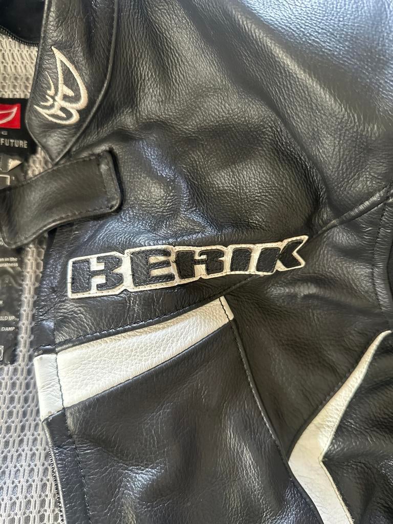 Berik Leren Motor pak Maat 54 Zwart/Wit, Motoren, Kleding | Motorkleding, Combipak, Heren, Tweedehands, Ophalen