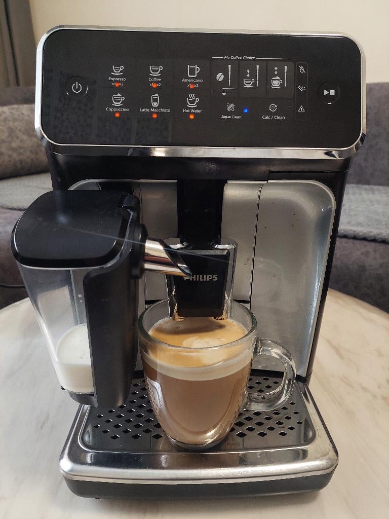 Te koop Philips latte go koffiemachine, Witgoed en Apparatuur, Koffiezetapparaten, Gebruikt, Koffiemachine, Ophalen of Verzenden