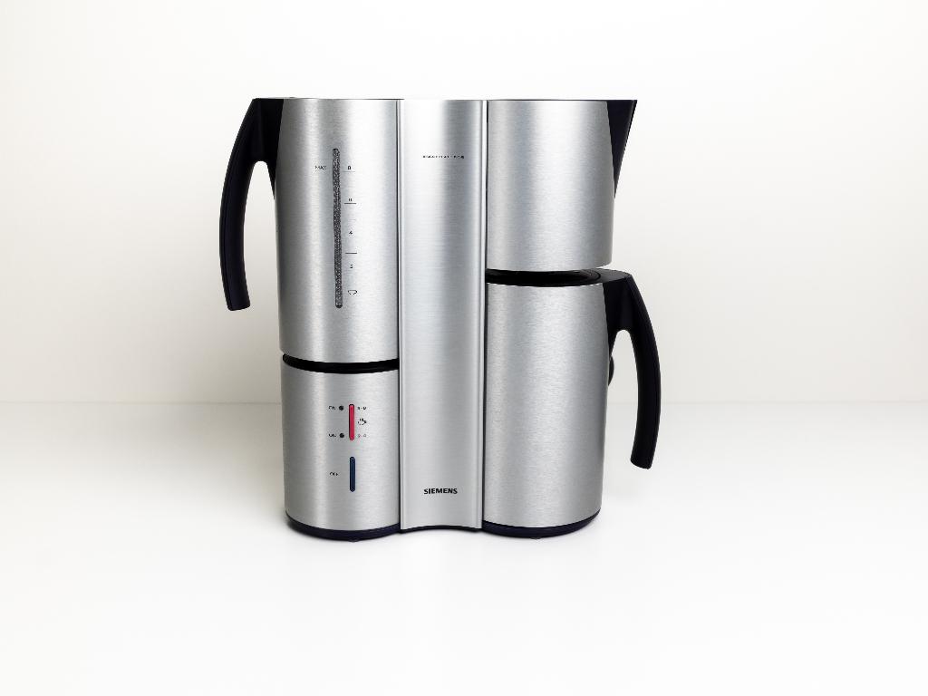 Siemens koffiezet - Porsche design, Witgoed en Apparatuur, Koffiezetapparaten, Afneembaar waterreservoir, Gebruikt, Koffiemachine