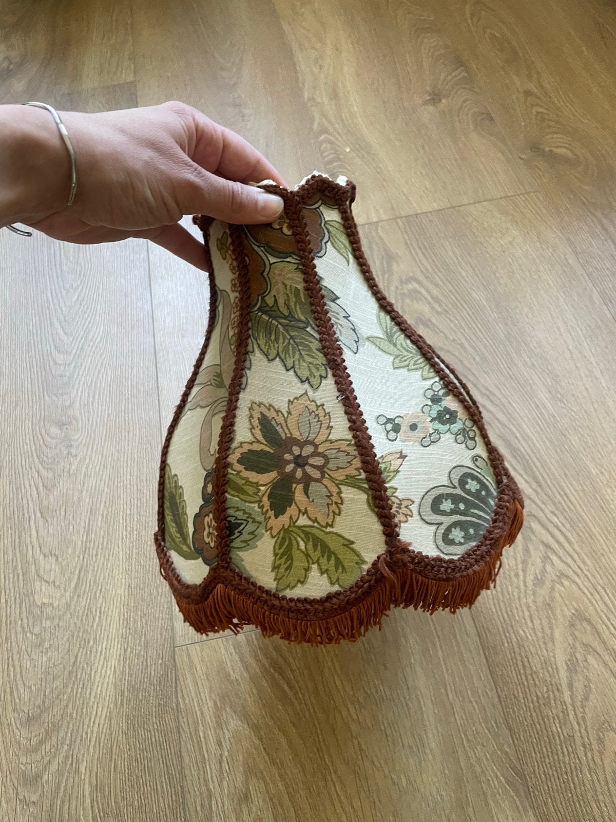 Vintage lampenkapje met bloemenprint voor tafellamp, Huis en Inrichting, Lampen | Lampenkappen, Ophalen, Gebruikt, Tafellamp, Textiel