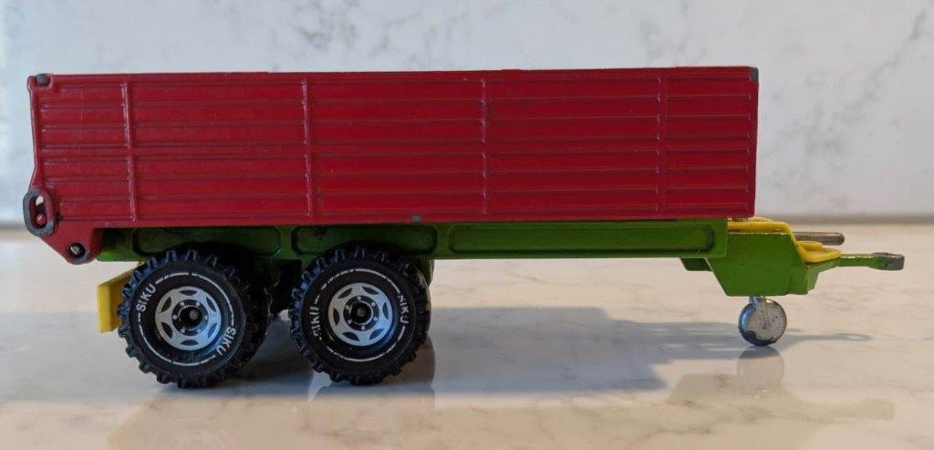 Siku 243 – Tractor aanhanger / kiepwagen (vintage), Ophalen of Verzenden