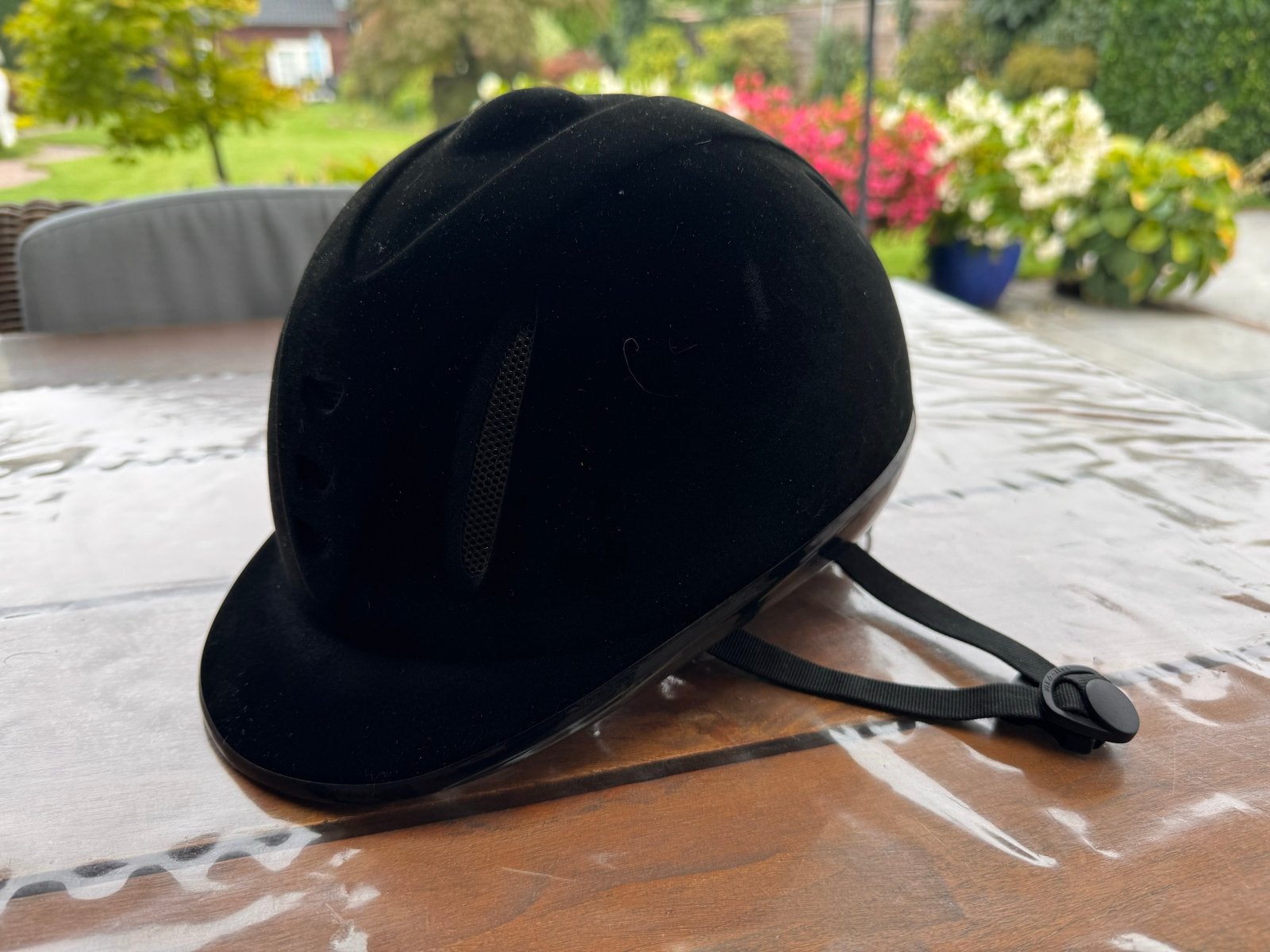 Paardrij cap, nauwelijks gebruikt, Dieren en Toebehoren, Ophalen of Verzenden, Zo goed als nieuw, Rijhelm/cap, Zwart