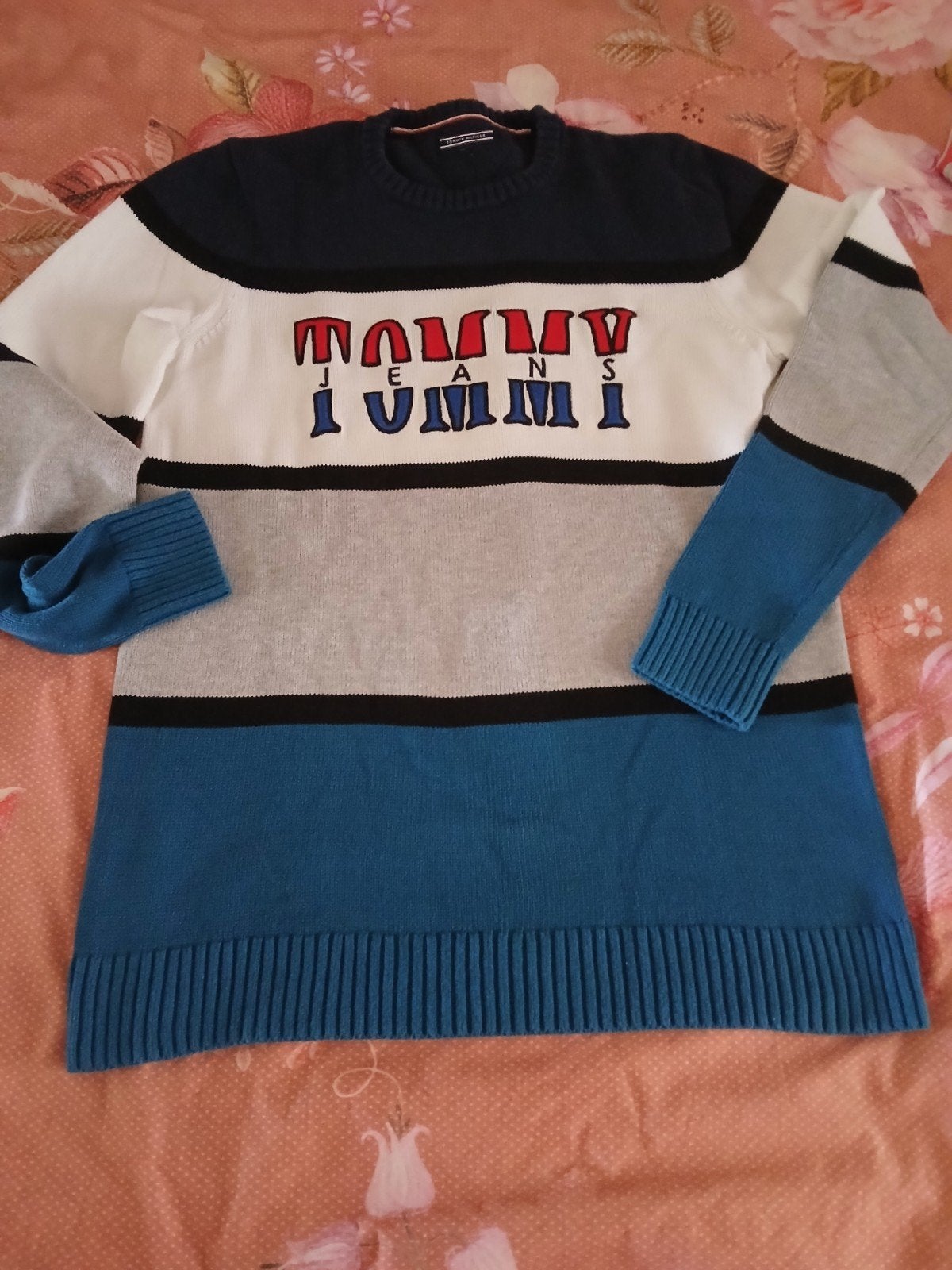 Tommy Hilfigger trui S, Ophalen of Verzenden, Zo goed als nieuw, Jongen, Trui of Vest