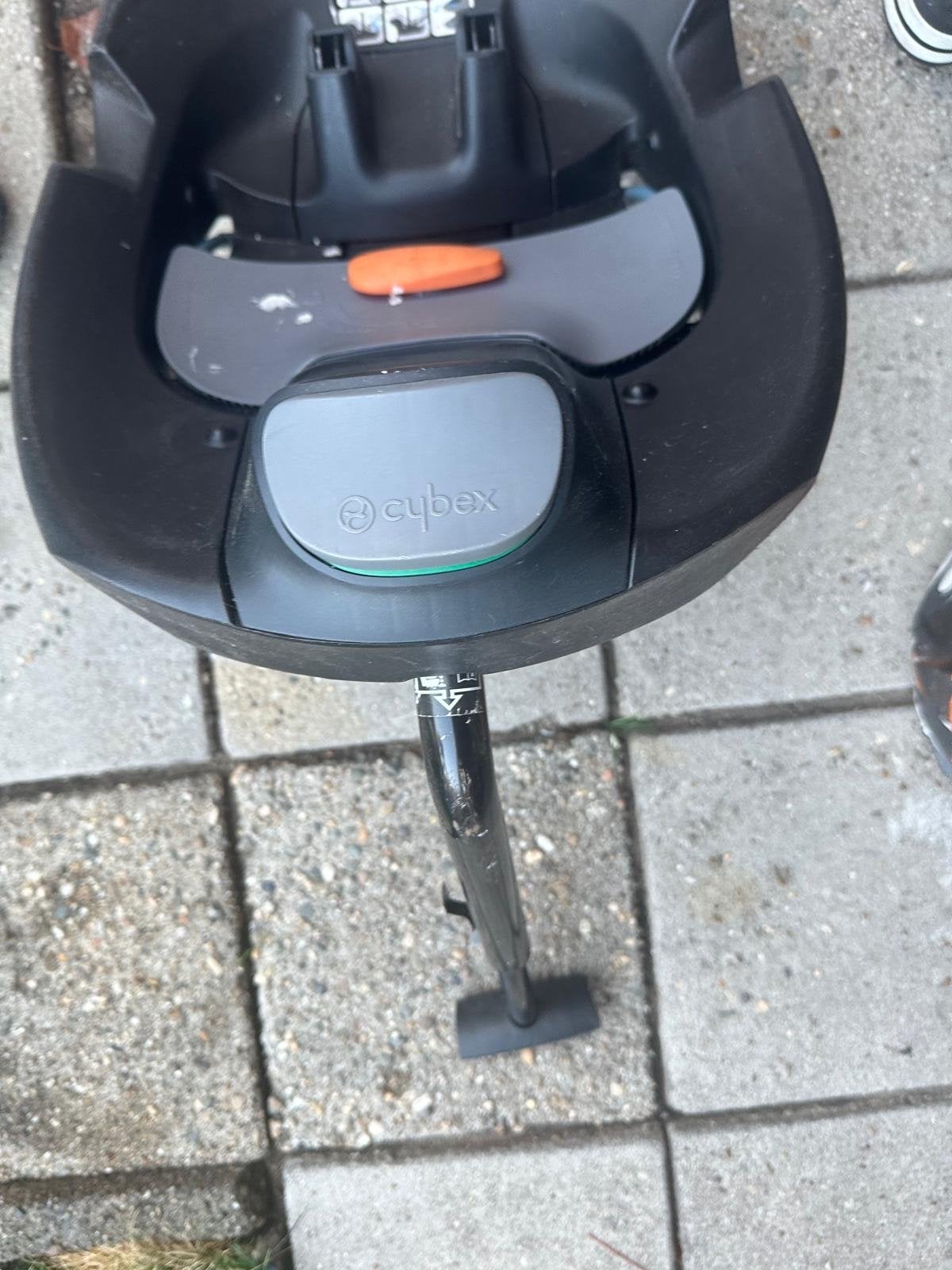 Cybex Base Q-Fix Isofix Base voor Autostoeltje, Gebruikt, Isofix, 0 t/m 13 kg, Ophalen