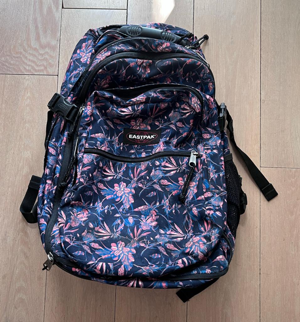 Eastpak rugzak (schooltas) met bloemenprint, Sieraden, Tassen en Uiterlijk, Tassen | Schooltassen, Overige kleuren, Rugtas, 40 tot 50 cm