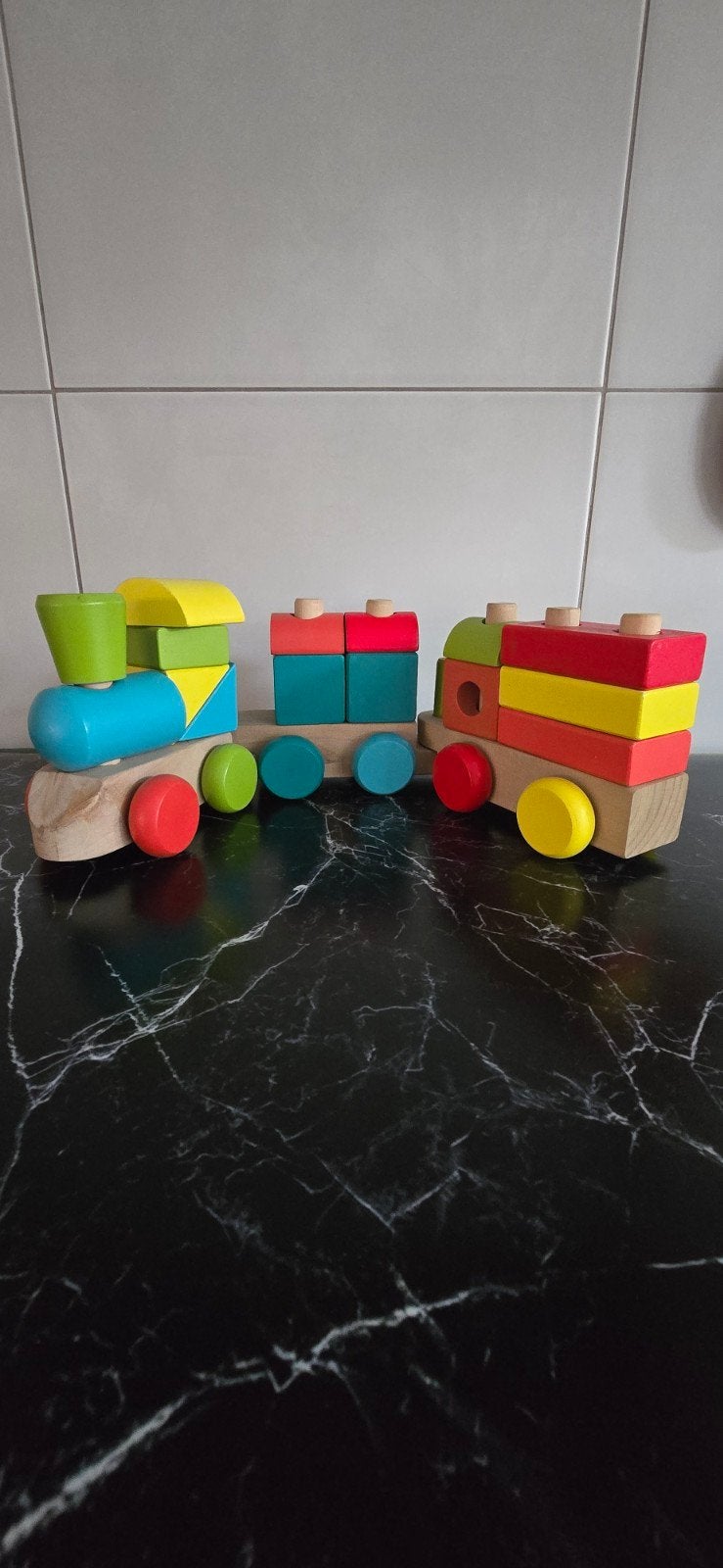 Houten Stapeltrein met Blokken - Kleurrijk Speelgoed, Ophalen of Verzenden, Gebruikt, Rij- of Hobbelspeelgoed